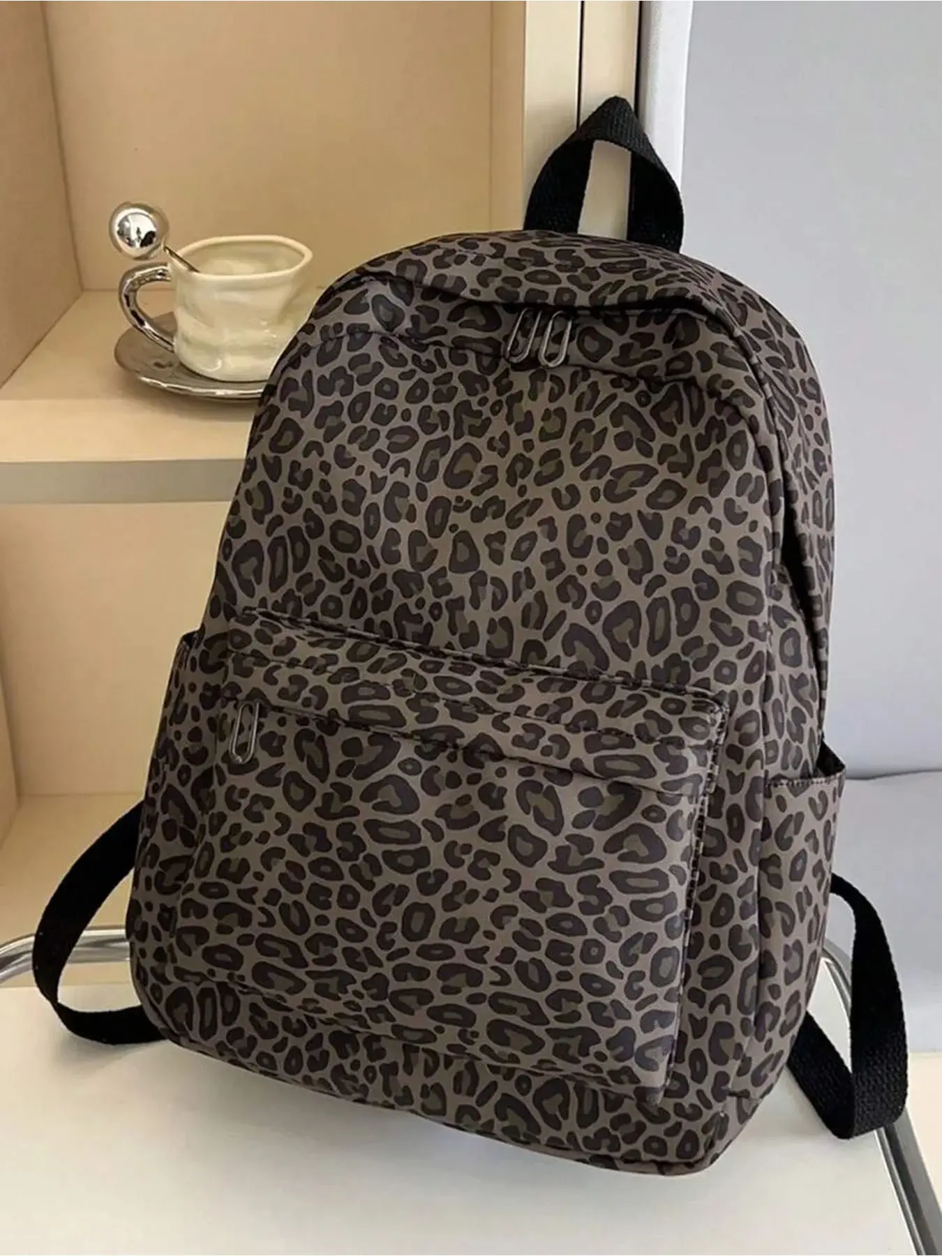 Lightweight Leopard Print Backpack with Large Capacity, Versatile Student Rucksack for High School Teenagers & College Students, Must-Have Bag for Back-to-School, Daily Commuting & Outdoor Travel, Holiday Gift Choice for Black Friday Christmas Halloween