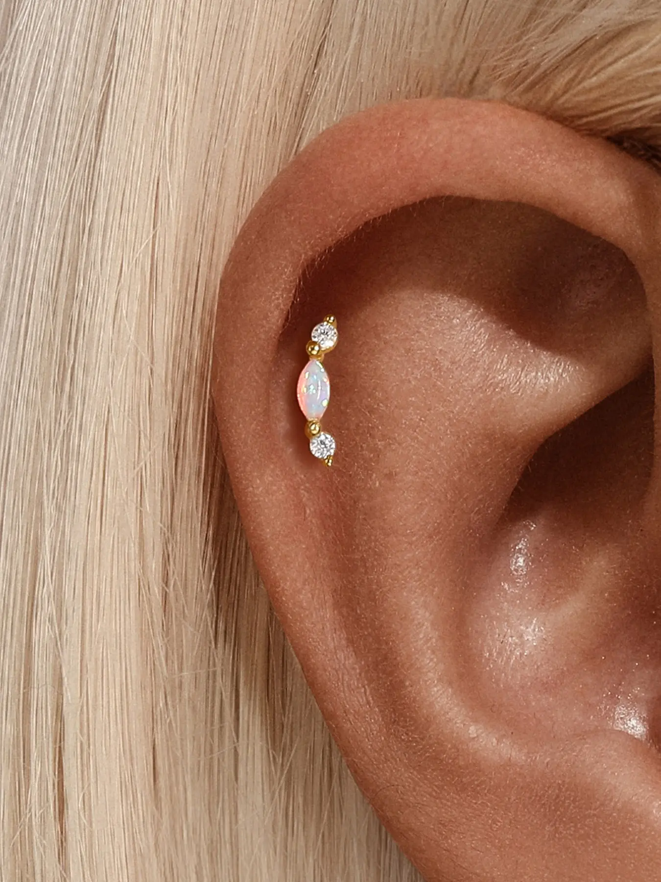 1pc 925 Sterling Silver Opal Flat Back Fashion Earrings Stud Cartilage Helix Conch Tragus Piercing Jewelry Tiny Screw Dainty CZ Opal Earring for Women
