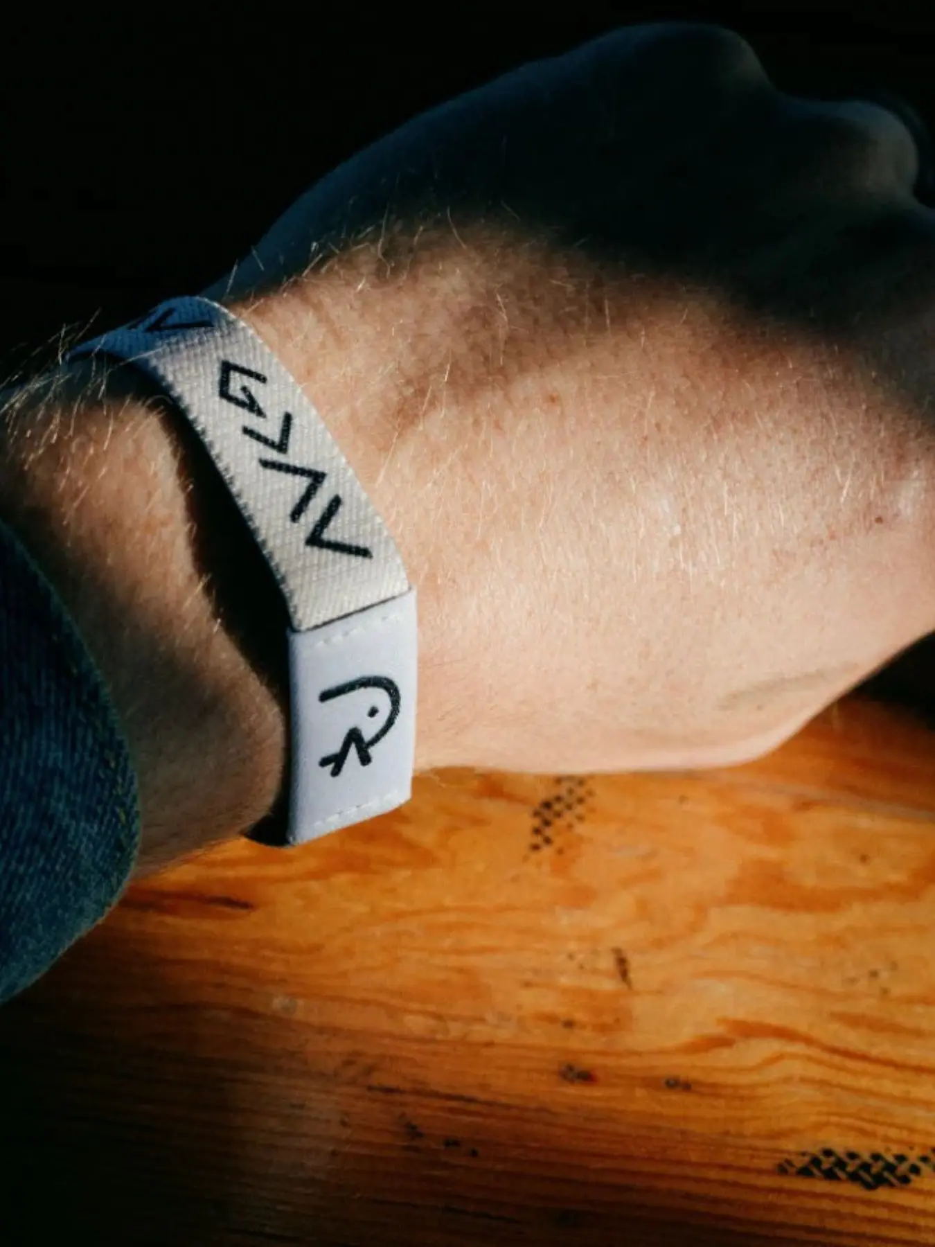 NFC Wristband Compatible Read Write Waterproof Chip, Ultra-Thin Bible Wristband for Daily Wear, Vacation, Dates, Perfect Gift, Wrist Accessory