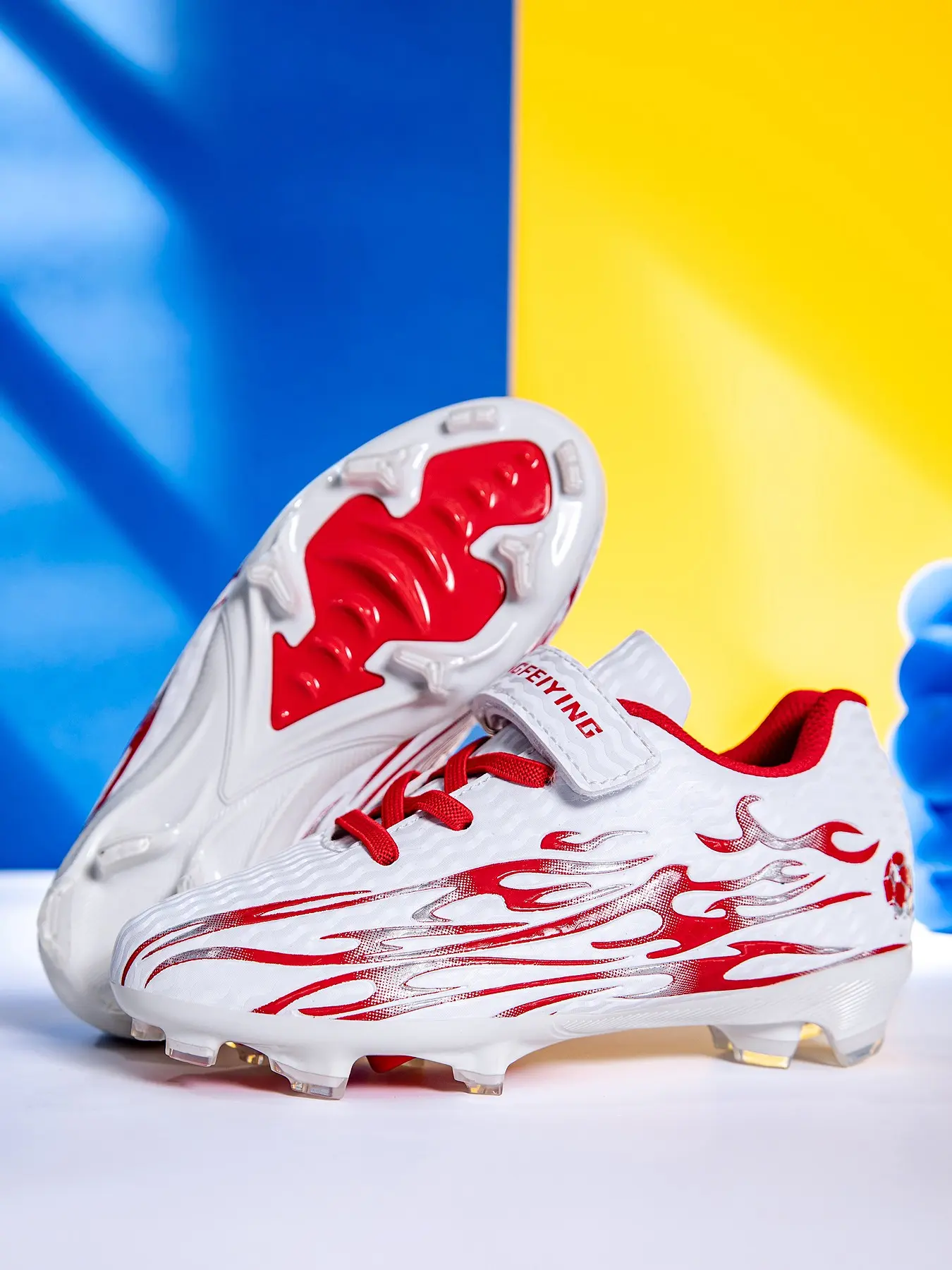 Solid Football Cleats, Boys' and Girls' Outdoor Sports Shoes, Flame-Resistant Comfort Design, Ideal for Training, Soccer Cleats, Youth Football Cleats