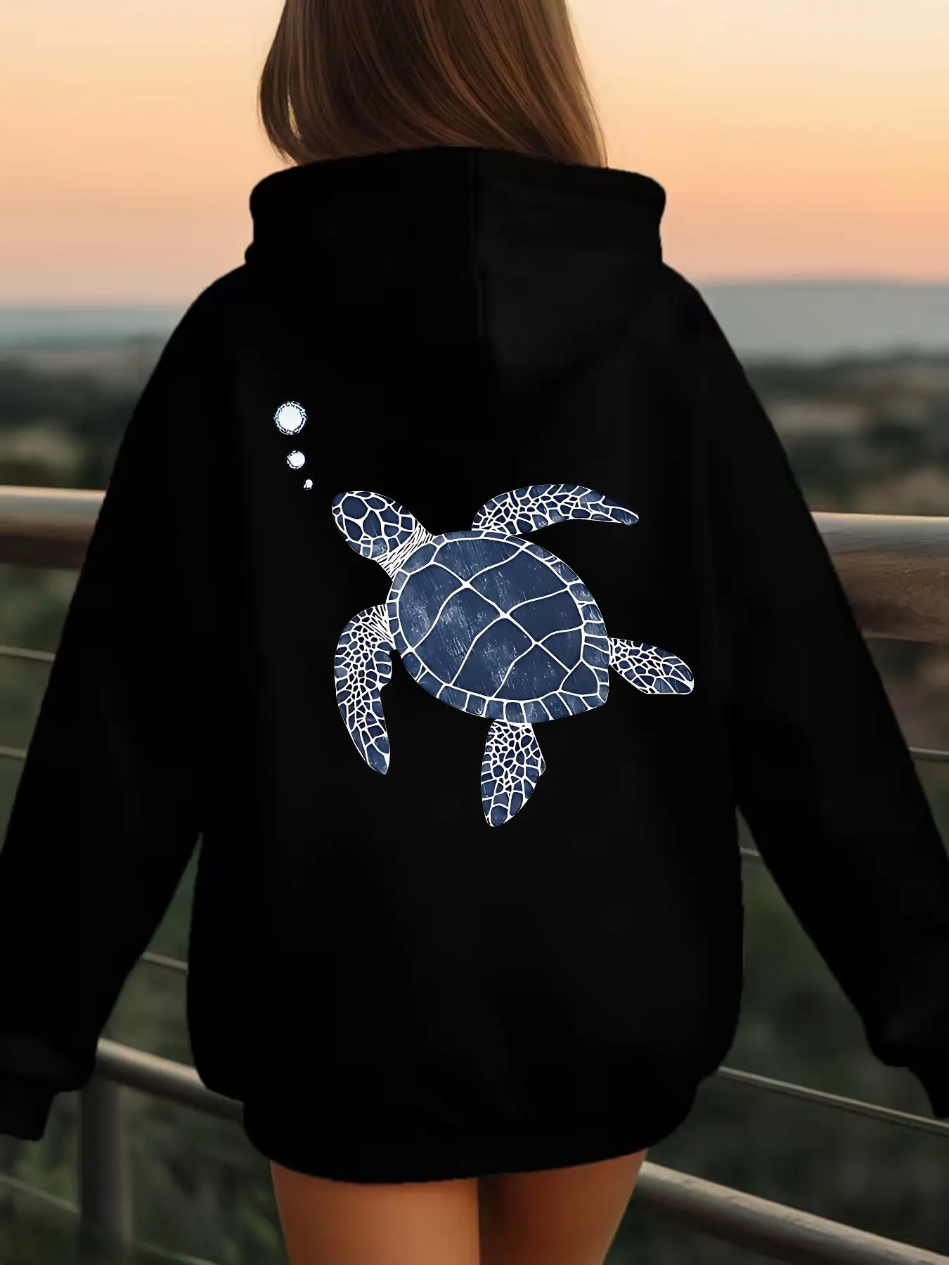 Girls' Autumn Winter Hooded Long Sleeve Top, Cartoon Turtle Print, Casual Loose-Fit Jumper, Comfortable Fashion Gift
