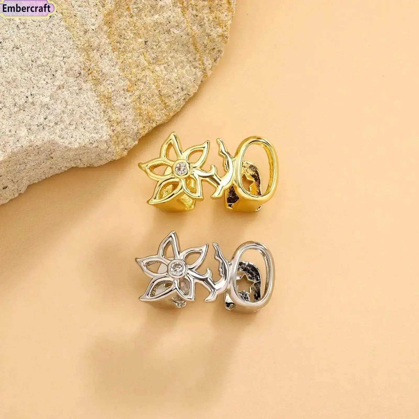Viral Flower Hollow Teeth Grills, Aesthetic Double Gold Tooth Caps for Women & Men, Y2K Hip Hop Dental Jewelry, Removable Fashion Grillz, Festival Must-Have Accessory for Halloween, Parties, Cosplay & Streetwear Looks
