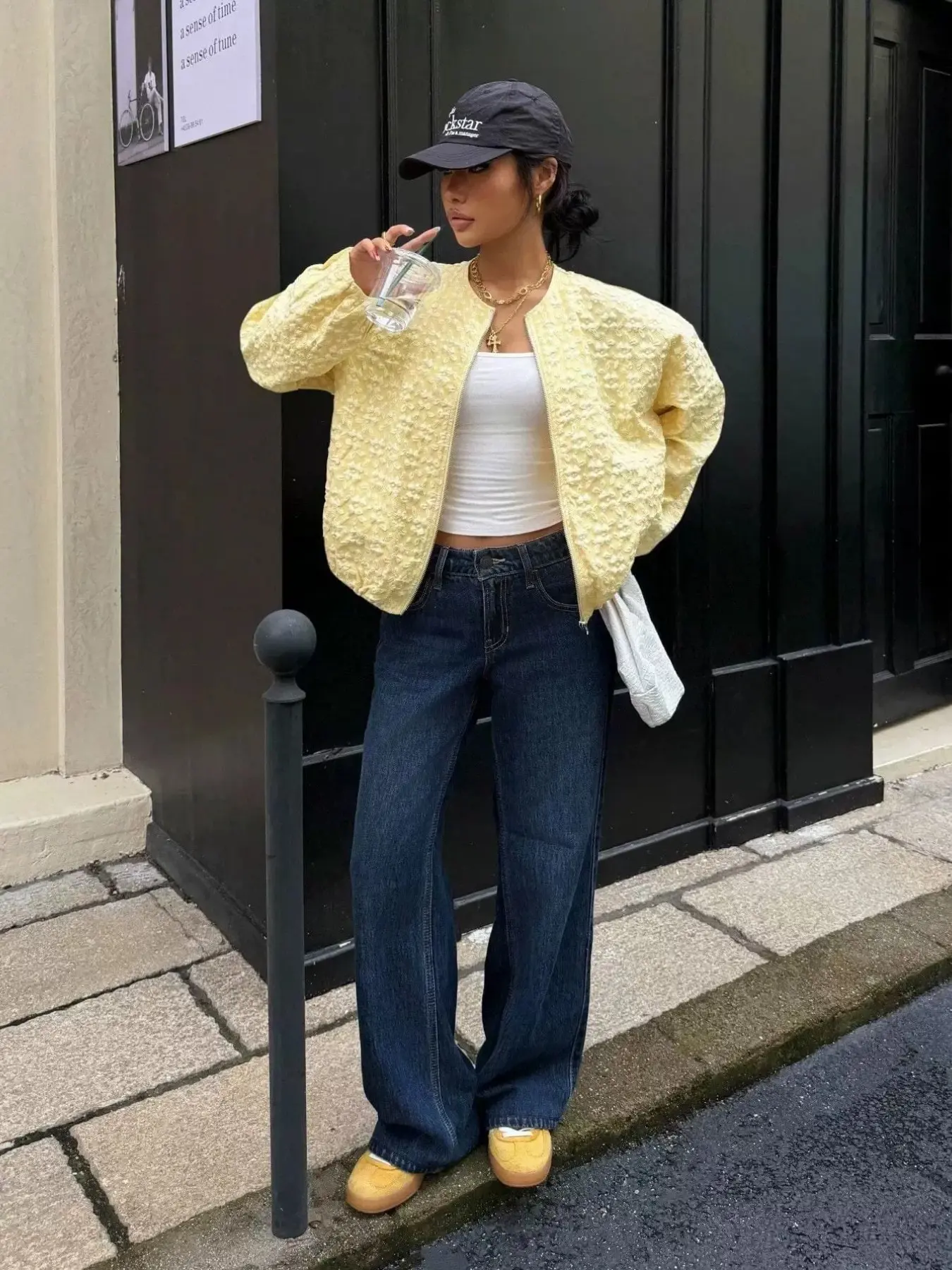 Women's Y2K Aesthetic 3D Bubble Textured Zip Up Bomber Jacket, Round Neck Loose Oversized Baggy Puff Sleeve Cropped Outerwear, Soft Light Yellow Casual Street Commute Coat for Fall Daily Wear