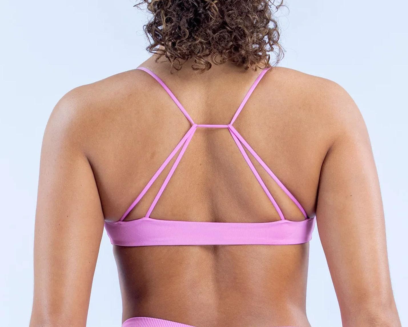 DFYNE Seamless Thin Strap Bandeau Top |   Front twisted back design for a supportive and flattering look, high elasticity and skin-friendly fabric that won't dig into your shoulders, providing a bare-skin feel during exercise.