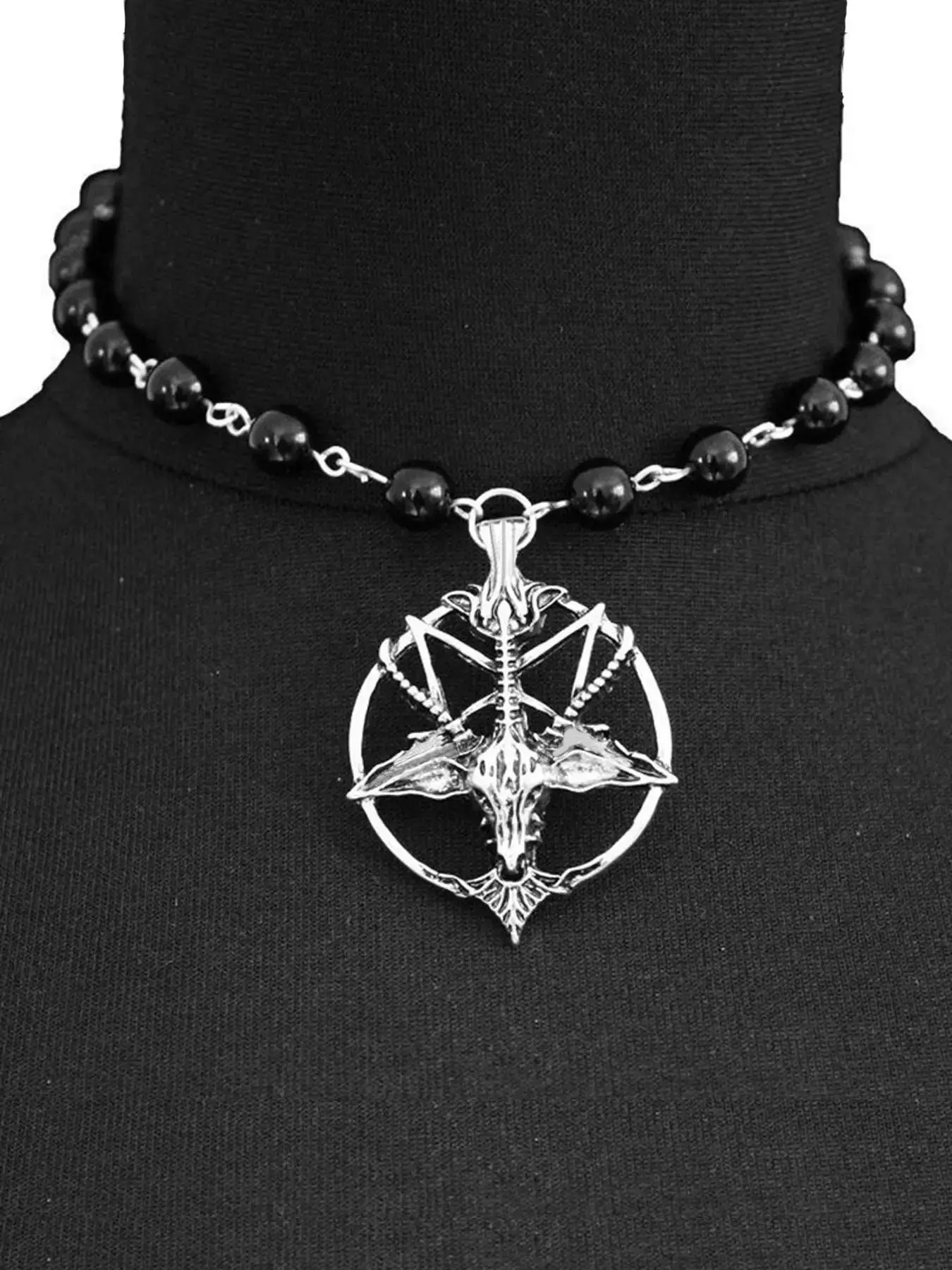 Vintage Nordic Deer Head Pendant Necklace, Gothic Beaded Chain, Casual Geometric Jewelry, All Seasons Accessory, Gift Idea