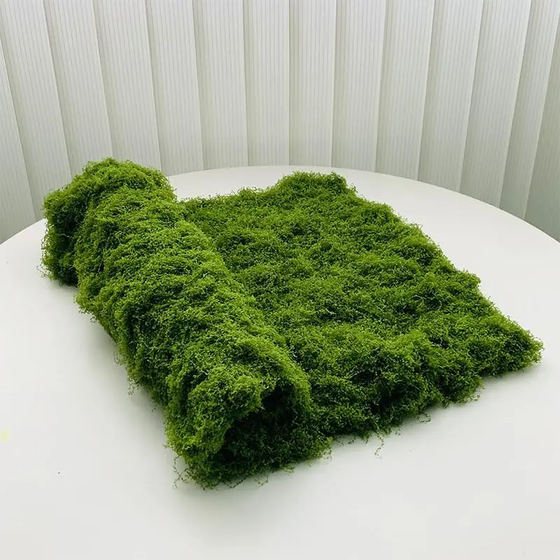 Artificial Moss mat, Green, 39.37 x 39.37 inches (Dark Green),  Indoor and Outdoor Decorative Moss mat,  Moss Wall Decorative Flower Decoration for Craftsmanship