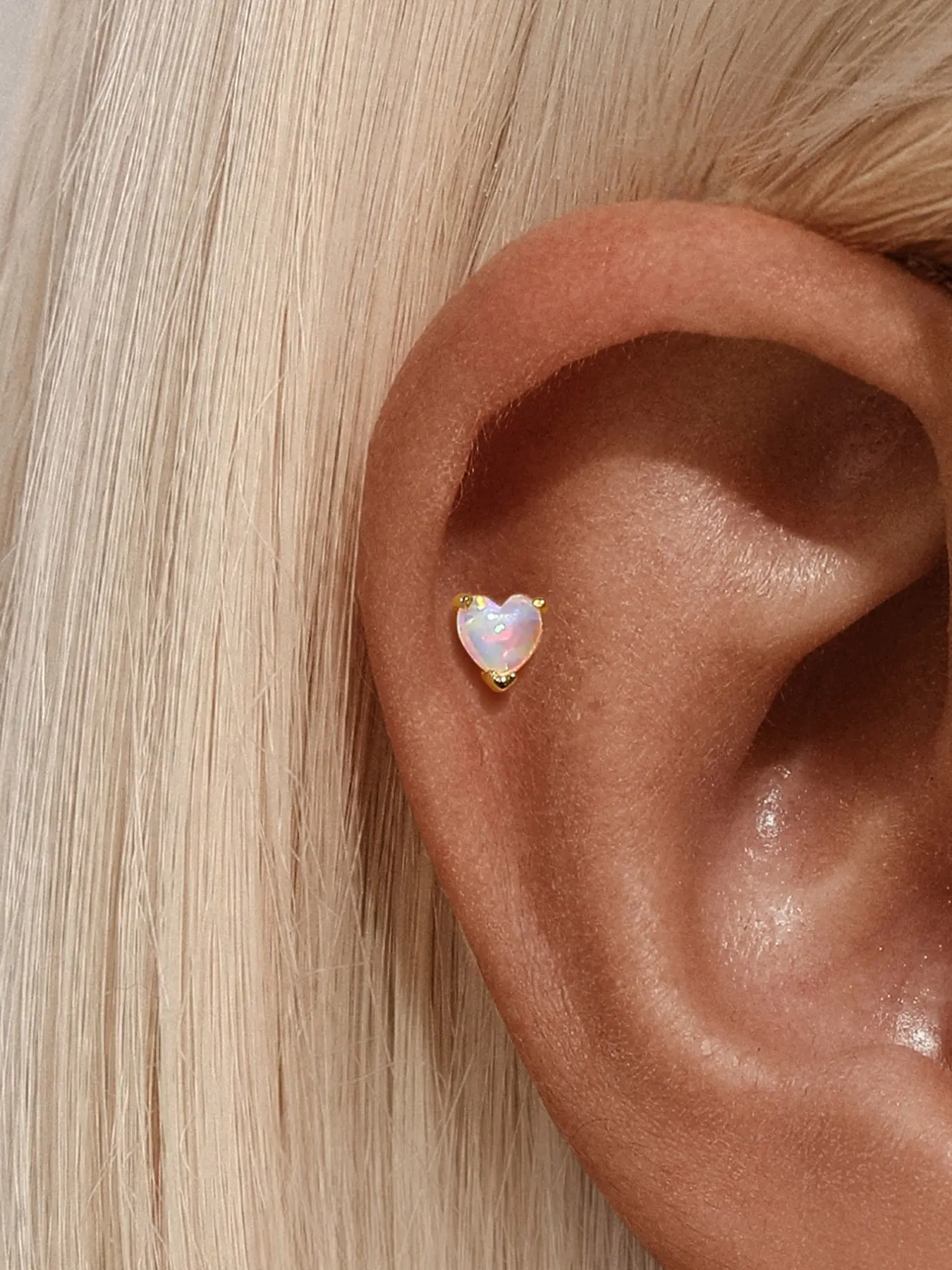 1Pc 925 Sterling Silver Classic Heart-Shaped Opal Flat Back Stud Earring Hypoallergenic Cartilage Helix Tragus Lobe Piercing Earrings Jewelry Suitable For Women For Daily, Dates, Vacation, Wedding, Party, Holiday Gift