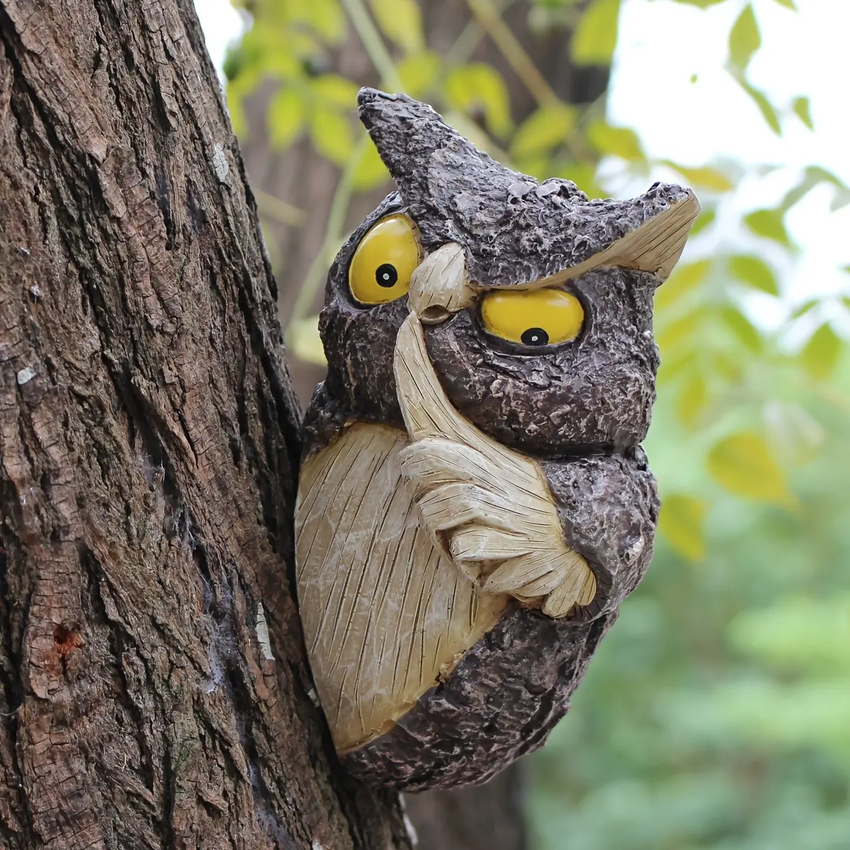 1PC Halloween Hide and Seek Owl Resin Craft, Magical Owl Tree Hanging Decor for Garden Trees, Fun Home Wall Ornament, Handmade Resin Sculpture for Indoor Outdoor Decoration, Unique Holiday Gift and Creative Collectible