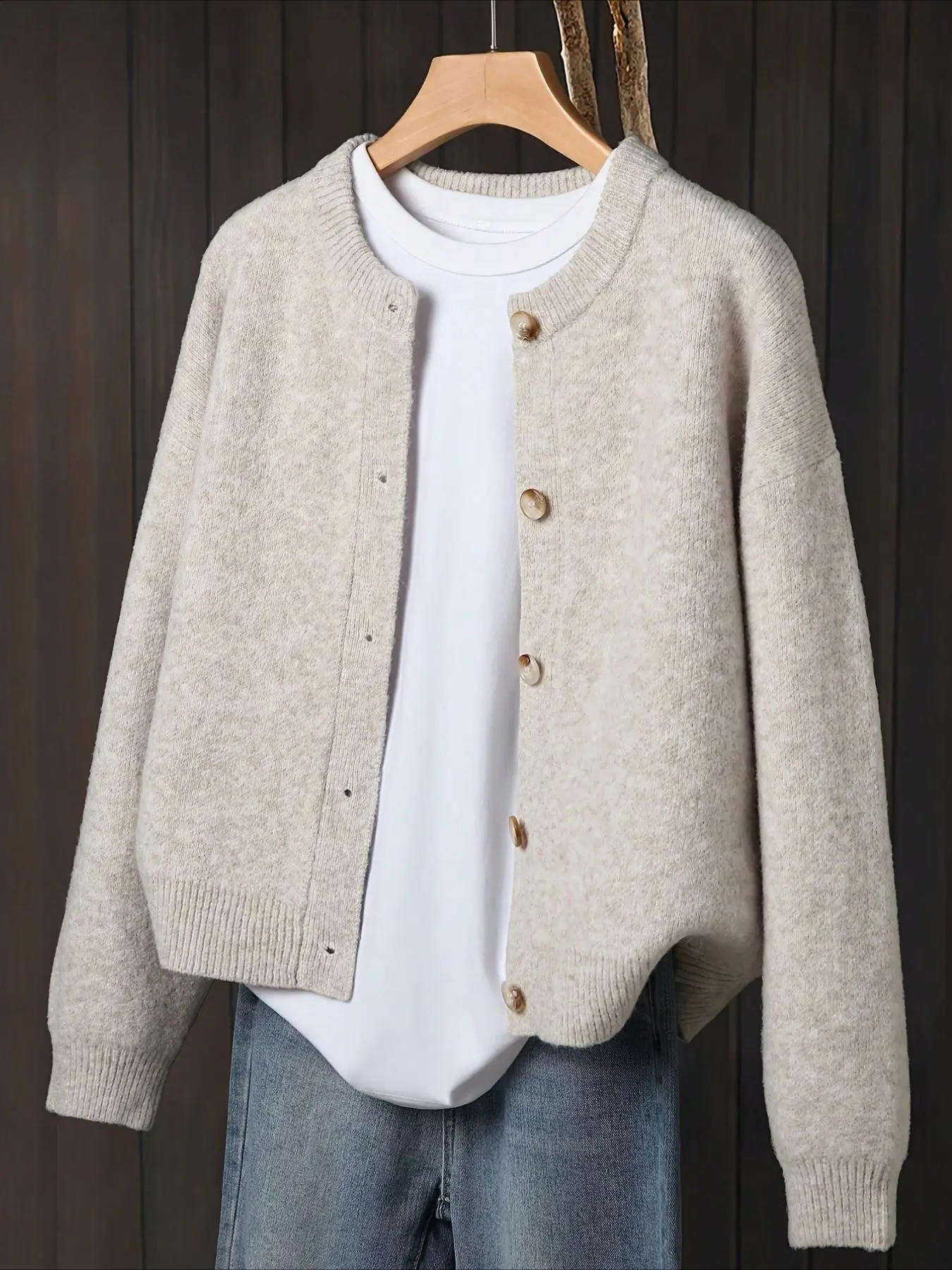 New Women's Loose Fit Elegant Round Neck Button Front Solid Knit Sweater, Y2K Cute Fashion Casual Top for Spring & Winter