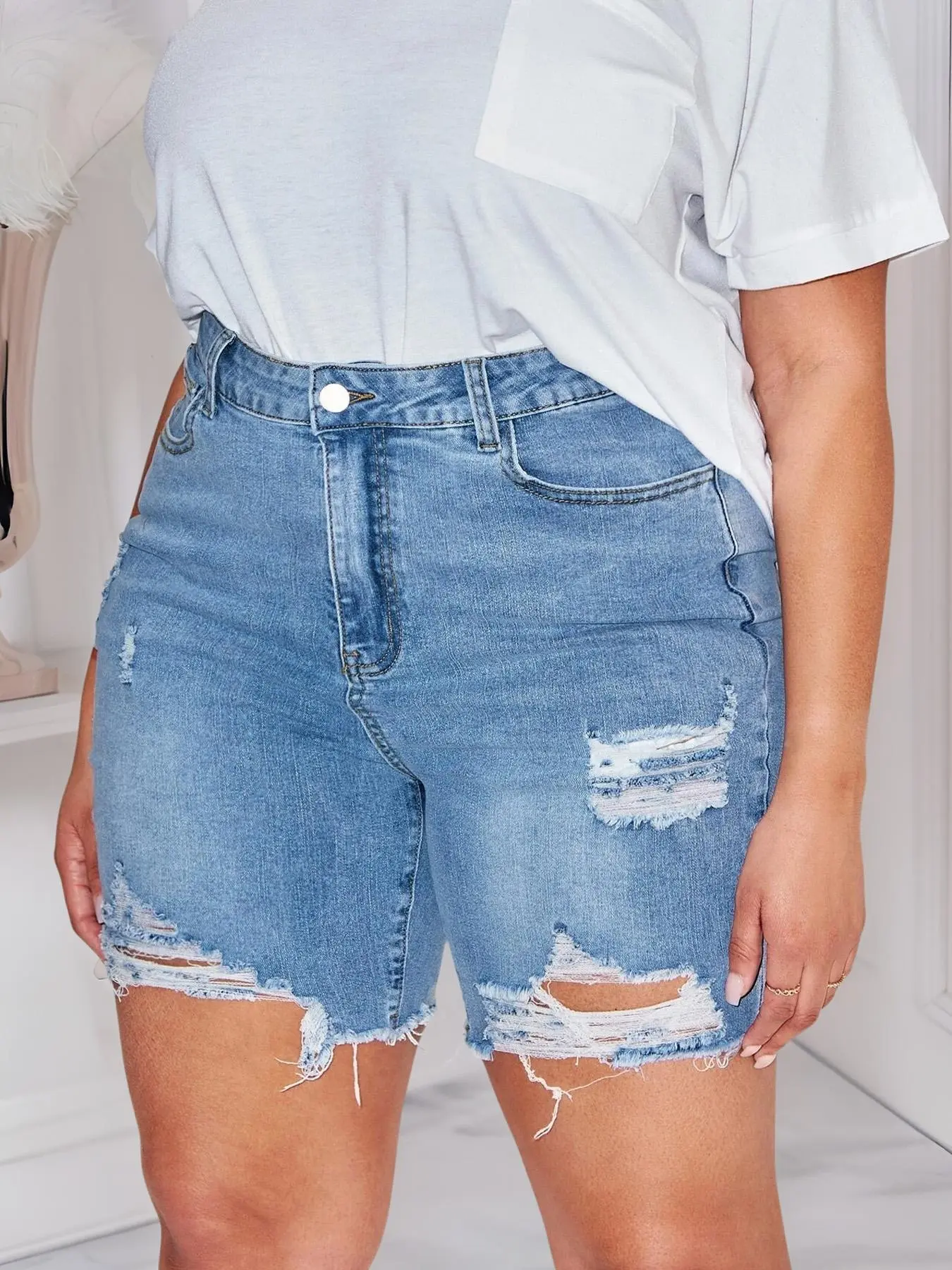 [Plus Size] Casual Denim Shorts, Plus Size Ripped Shorts, Women's Plus Size Bottoms for Daily Wear