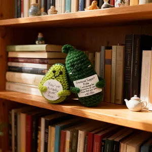 2pcs Set Cucumber & Avocado Knitted Dolls, Cute Decorative Figurines, Handmade Crafted Toys, Perfect for Home Decoration