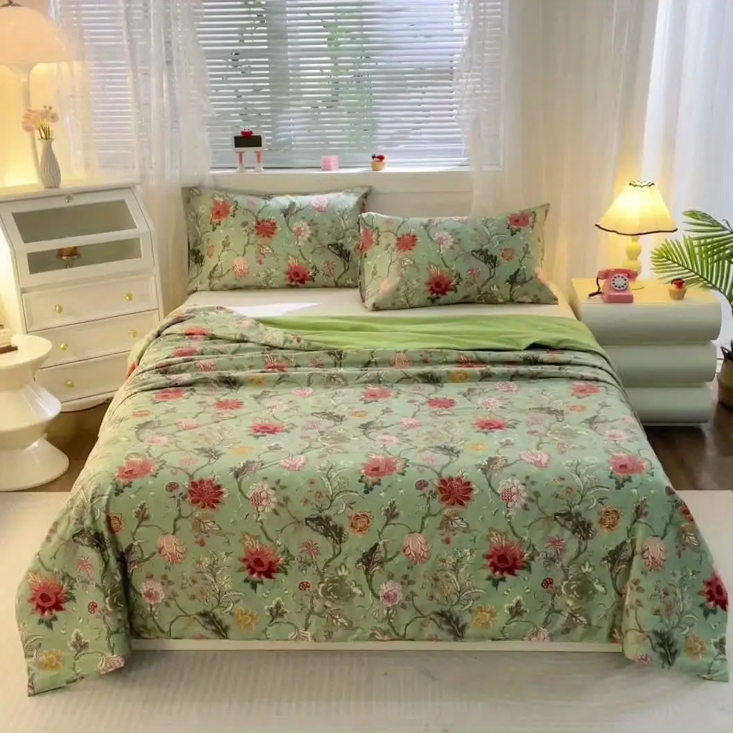 Floral Vine Summer Bedding, Bohemian Style Lightweight Quilt, Soft Comfortable Twin/double, Multiple Sizes Available, Boho Floral Quilt