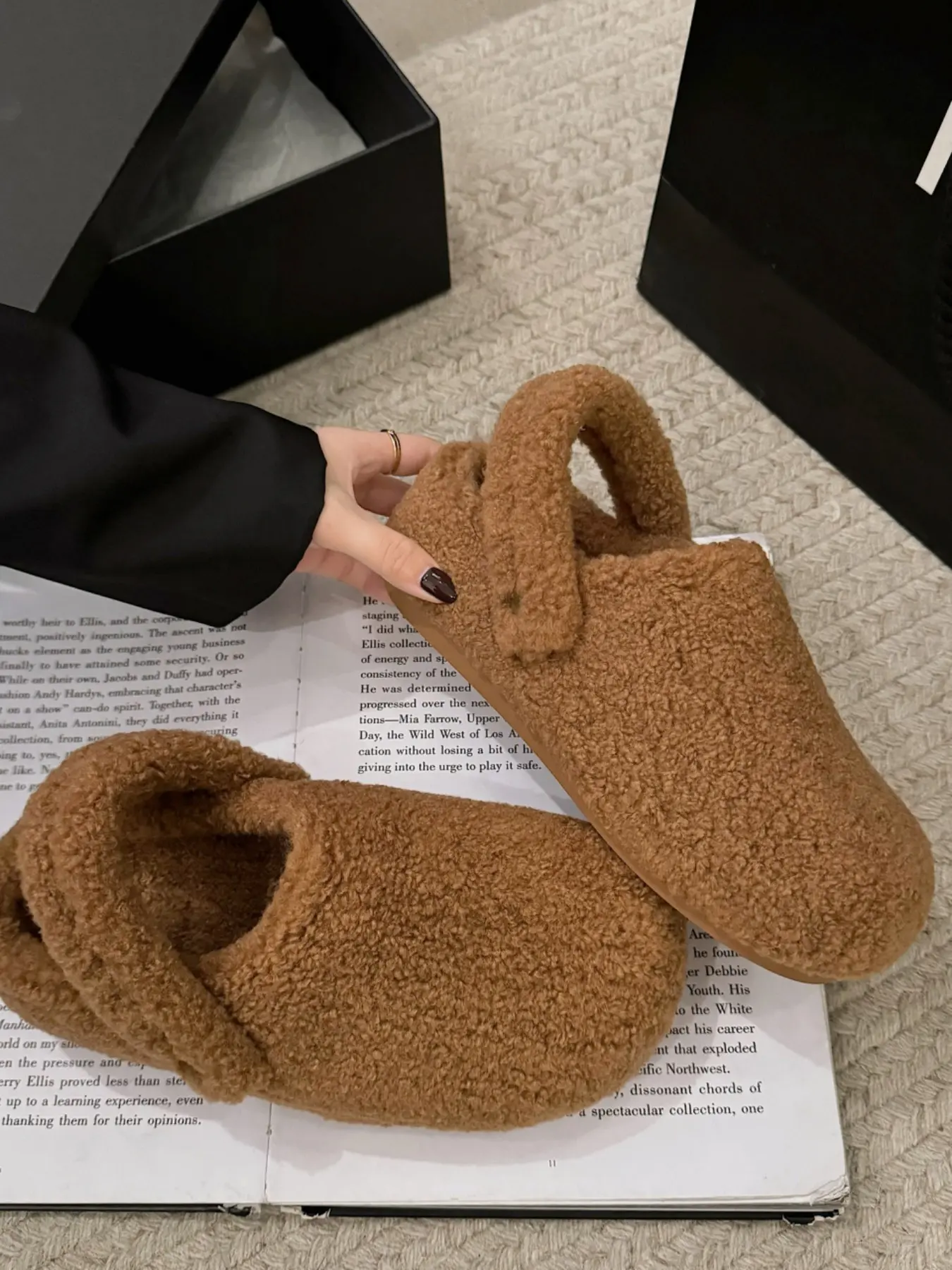 Fashion Women's Teddy Fur Mule Slippers, Detachable Heel, Warm Winter Home Shoes, Fuzzy House Slippers, Soft Flat Casual Indoor Outdoor Walking Shoes, Fall Daily Wear