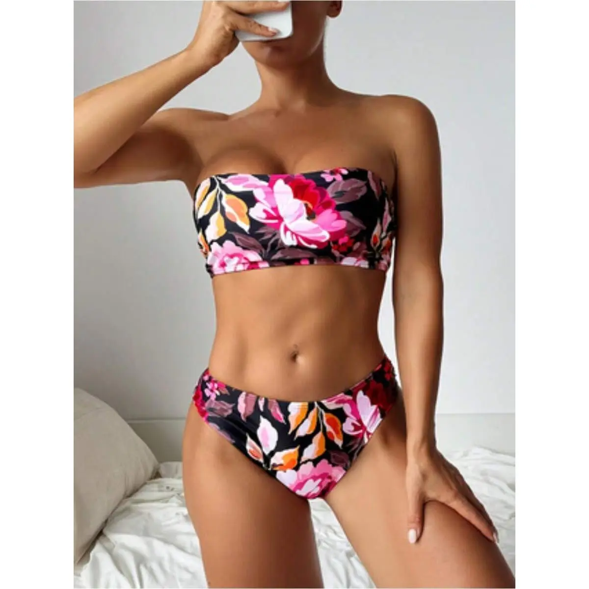 Women's Floral Print Strapless Bandeau Bikini Set - Mid-Rise Bottom, Polyester Blend, Quick-Dry Fabric, Romantic Look Swimwear