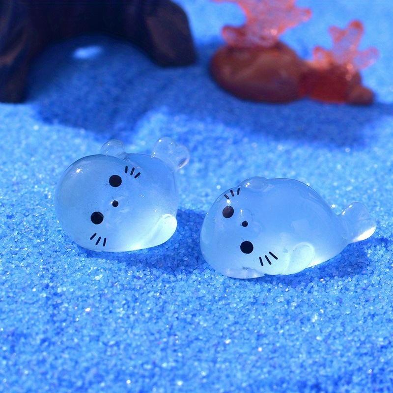 Glowing Mini Seal Resin Figurines Set, Creative Desktop Home Decor, Random Cute Cartoon Animal Models, Perfect Gift Idea, Cute Collectible Figurines