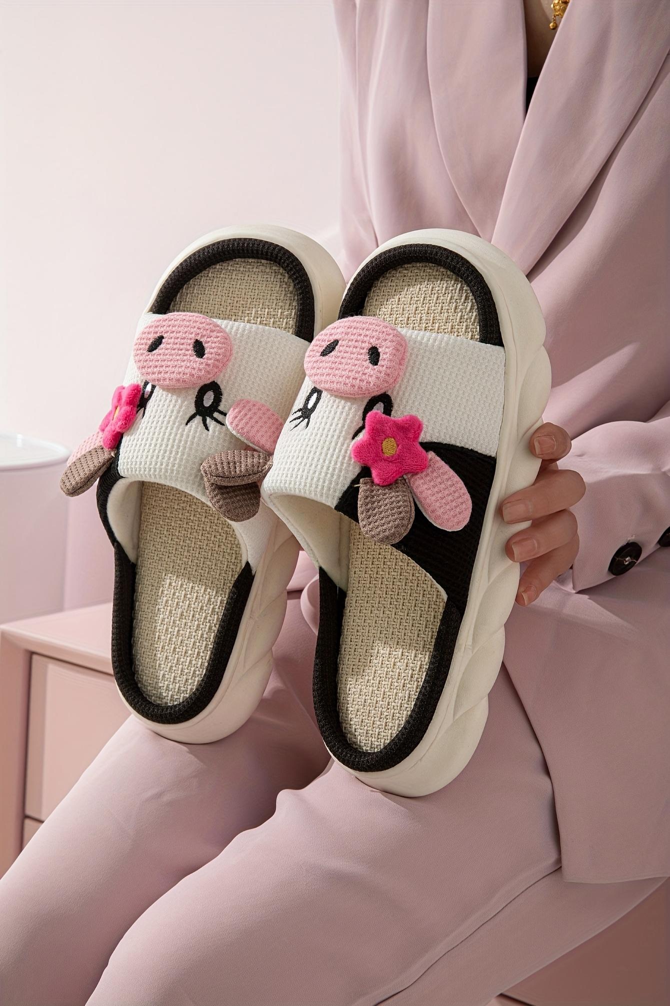 Cute Flower Cow Linen Slippers Indoor Home Use Non-Slip Odor-Resistant Outdoor Thick-Soled SandalsMinimalist Fluffy Home Slippers,Open Toe Bedroom Sandals for Gifts,Casual Soft Pink Bedroom Slippers, Fuzzy Warm Slippers for Women 2025, Walking Shoes