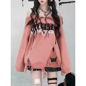Elegant Special, Japanese & Korean Special: 1pc of Autumn/winter Fashionable Pullover. Red Zip-up Half-open Front Women's Pullover with Exposed Shoulders. Korean-style Design, Featuring a Relaxed and Soft-textured Long-sleeve Women's Sweater Top.