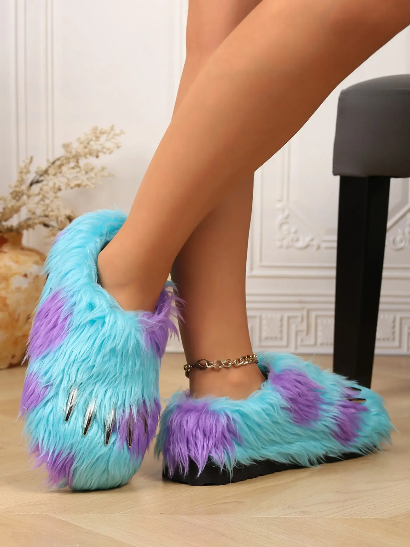 Blue Colorblock Long Hair Monster Claw Plush Slip-On Shoes for Women, Flat Round Toe Home & Outdoor Warm Spot Pattern Slippers