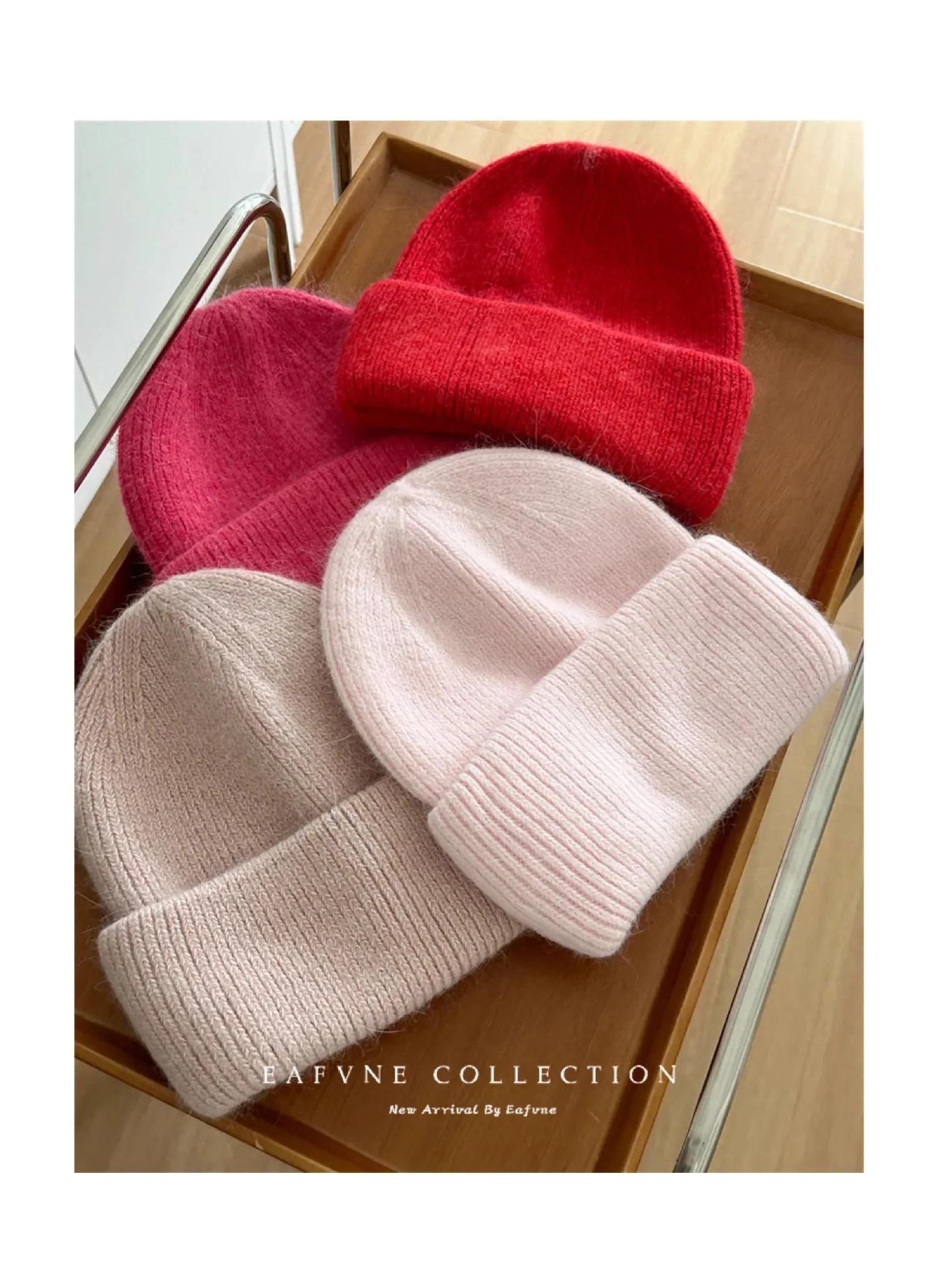 1pc Warm Knit Beanie for Men Women,Slouchy Beanie Hats Winter Knit Cap Soft Ski Hat Unisex,Thick Fisherman Cuff Plain Skull Caps