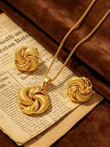 24k Gold Plated Elegant Jewelry Set, Rotating Geometric Brass Chain, Includes Necklace and Earrings, Perfect for Weddings and Parties