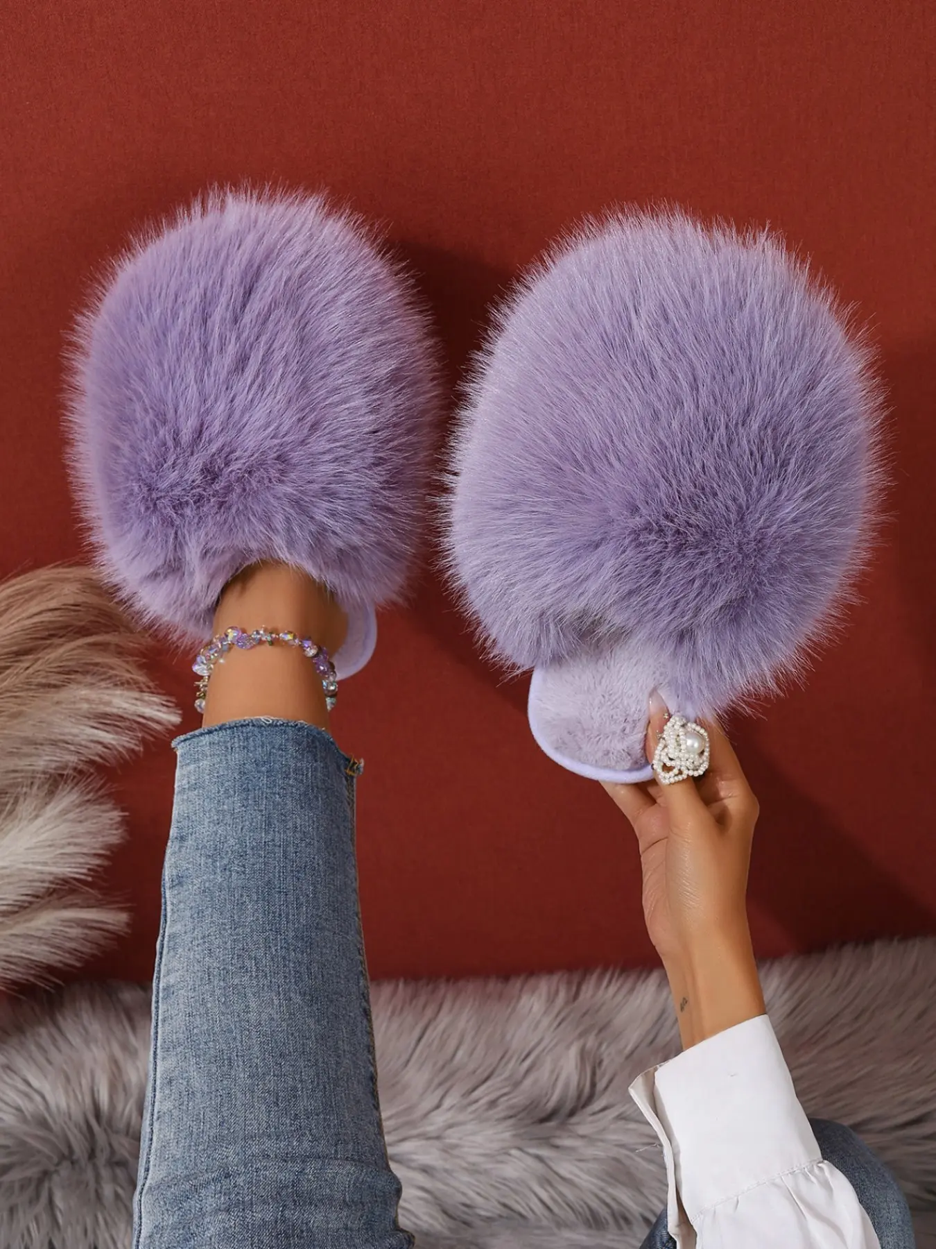 Women's Multi-Color Long Fluffy Faux Fur Mule Slippers, Fuzzy Fashion Slippers, Warm House Slippers, All Season Soft Elegant Style, Plus Size, Versatile Full Thick Plush Surface, Soft Sole Indoor Street Casual Closed Toe Furry Slides For Ladies