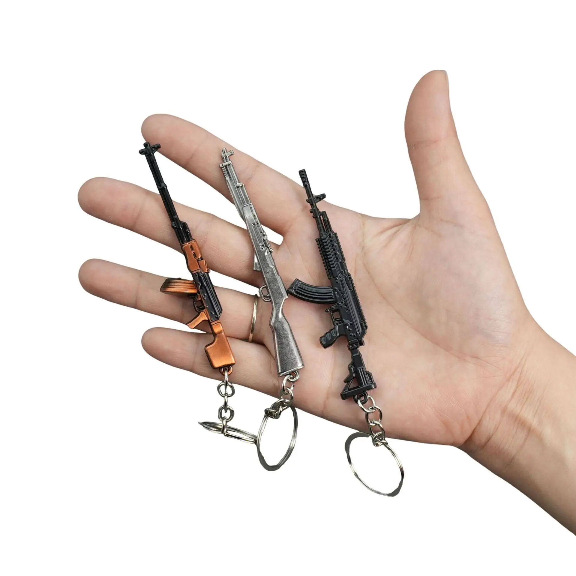 9cm Mini Gun Model Set, Metal Cold Tone, Hardcore Design, Tactical Keychain, Desktop Display, Military Enthusiasts, High Visibility, Cool Keychains