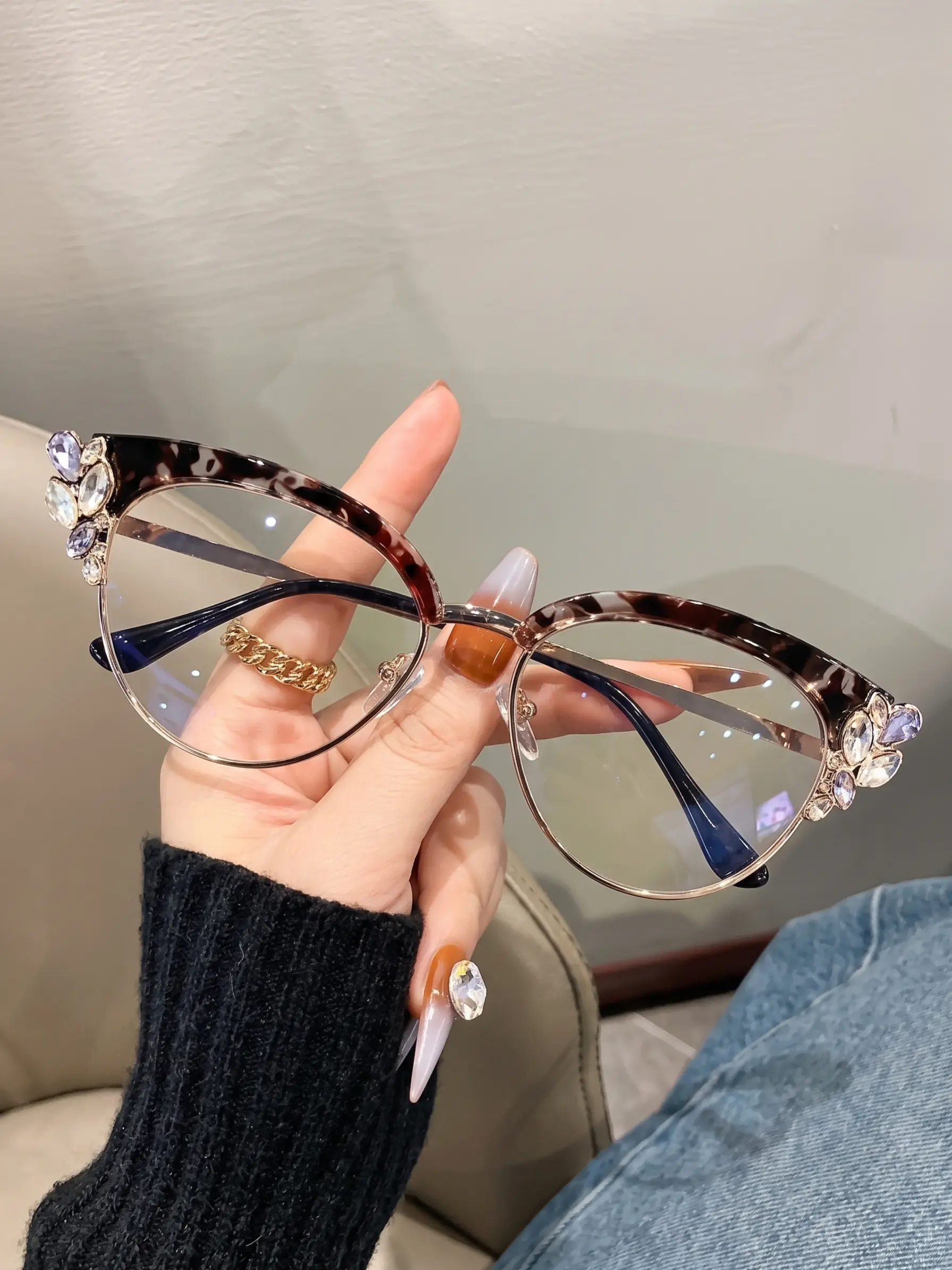 Women's Luxury Cat Eye Glasses, Rhinestone Metal Frame, Blue Light Blocking, Decorative Eyewear, Sparkling Fashion Accessory