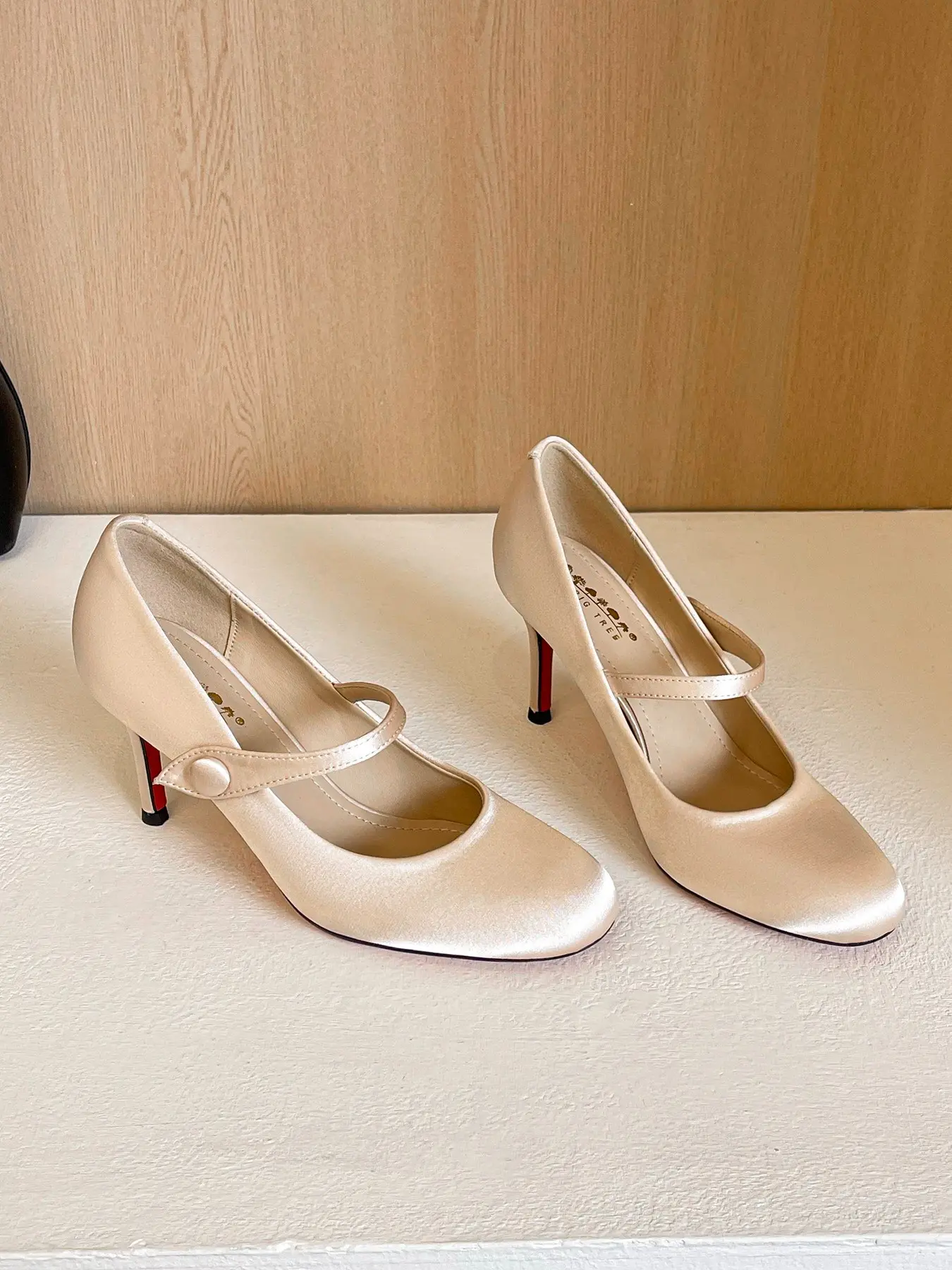 French Style Silk Ribbon Classic Mary Jane Shoes, Women's Round Toe Casual High Heel, Versatile Thin Heel, All Seasons PU Upper, Rubber Sole