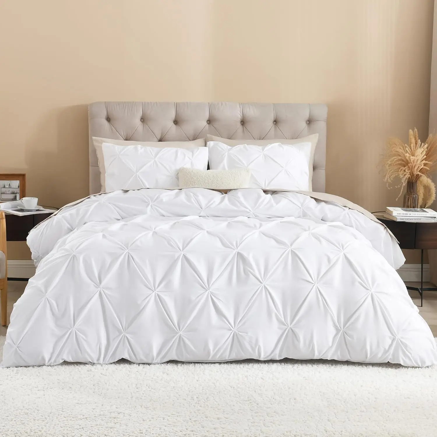 White Queen Pinch Pleat Duvet Cover, 3 Pieces Pintuck Cover Soft Polyester Bedding Set with Zipper Closure & Corner Ties(90x90Inch-1 Duvet Cover, 2 Pillowcases)
