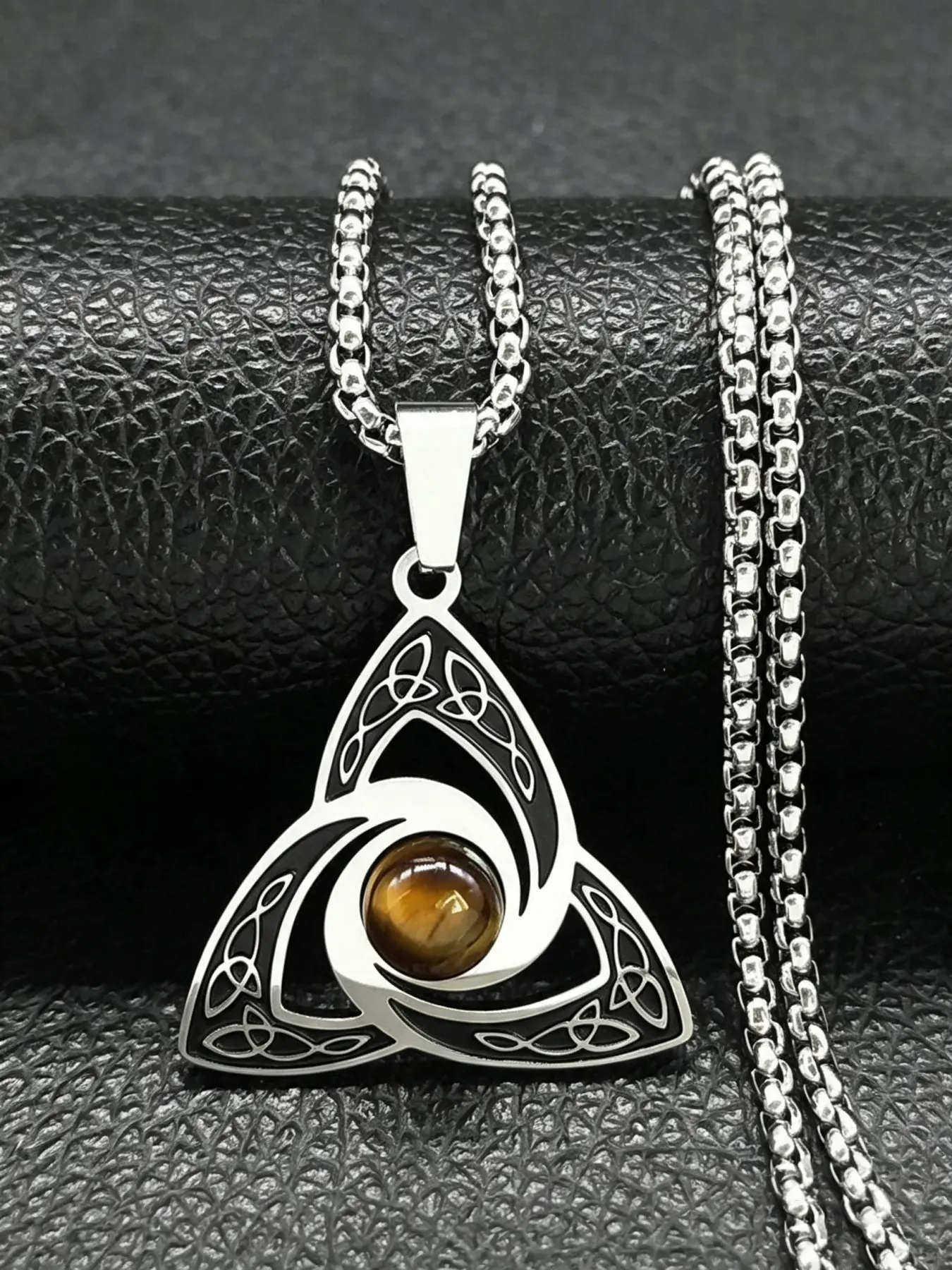 Viking Trinity Knot Necklace for Women Men Stainless Steel Tiger Eye Witch Irish Celtic Lucky Amulet Chain Jewelry
