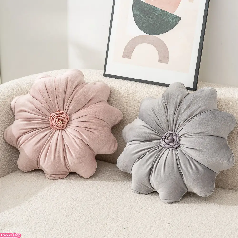 Plush Velvet Flower Throw Pillow - 3D Hand-Sewn Round Decorative Cushion with Insert, Sports & Outdoor Protective Gear Accessory, Home Decor for Sofa, Bed, Christmas, Living Room Decor, Whimsical Home Decor