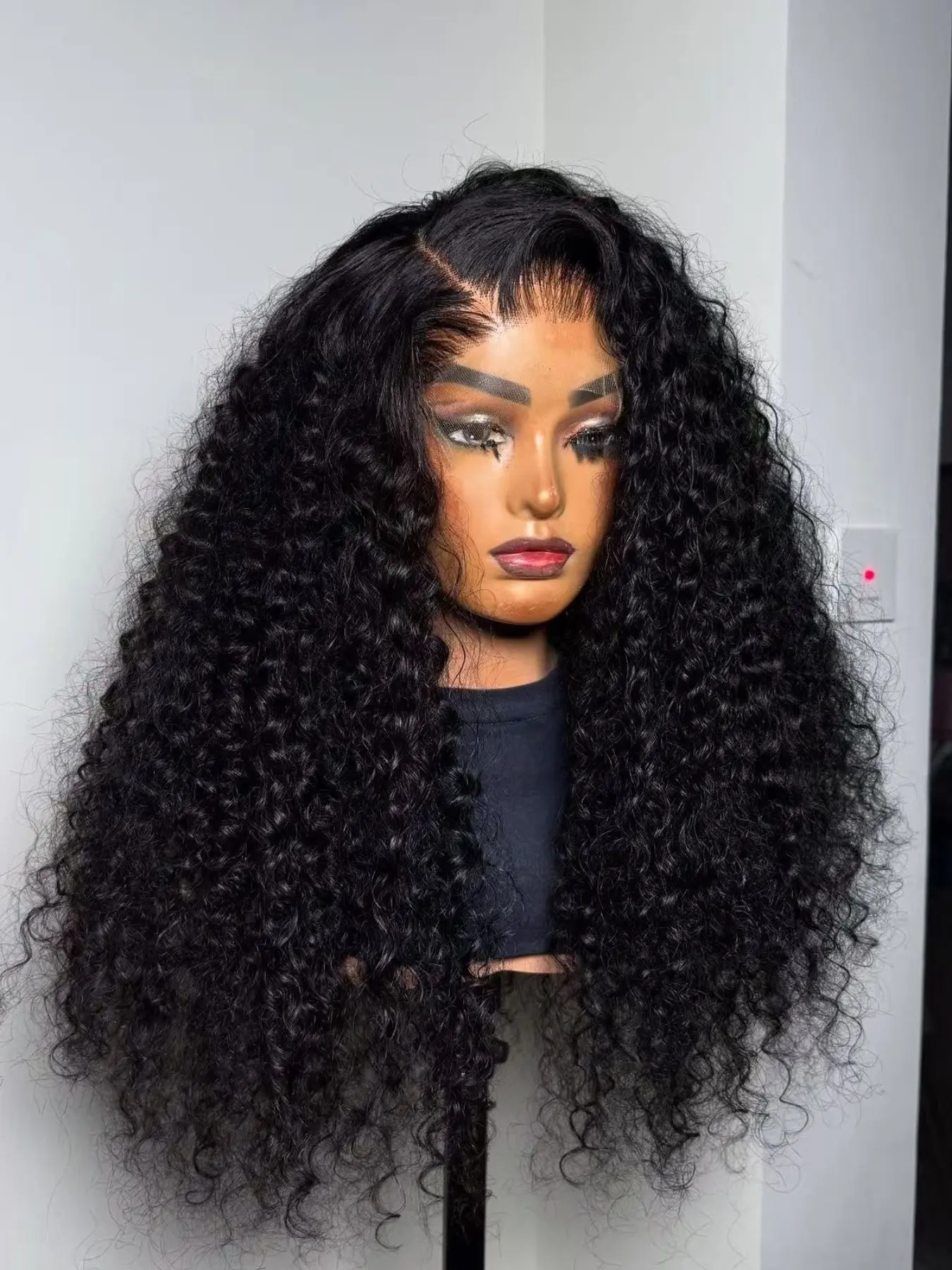 26-Inch Long Front Lace Curly Wig, 180% Density, Natural Hairline, Heat Resistant, No Glue, Daily Use, Breathable Lace, Summer Wear, Glueless Wear Wig