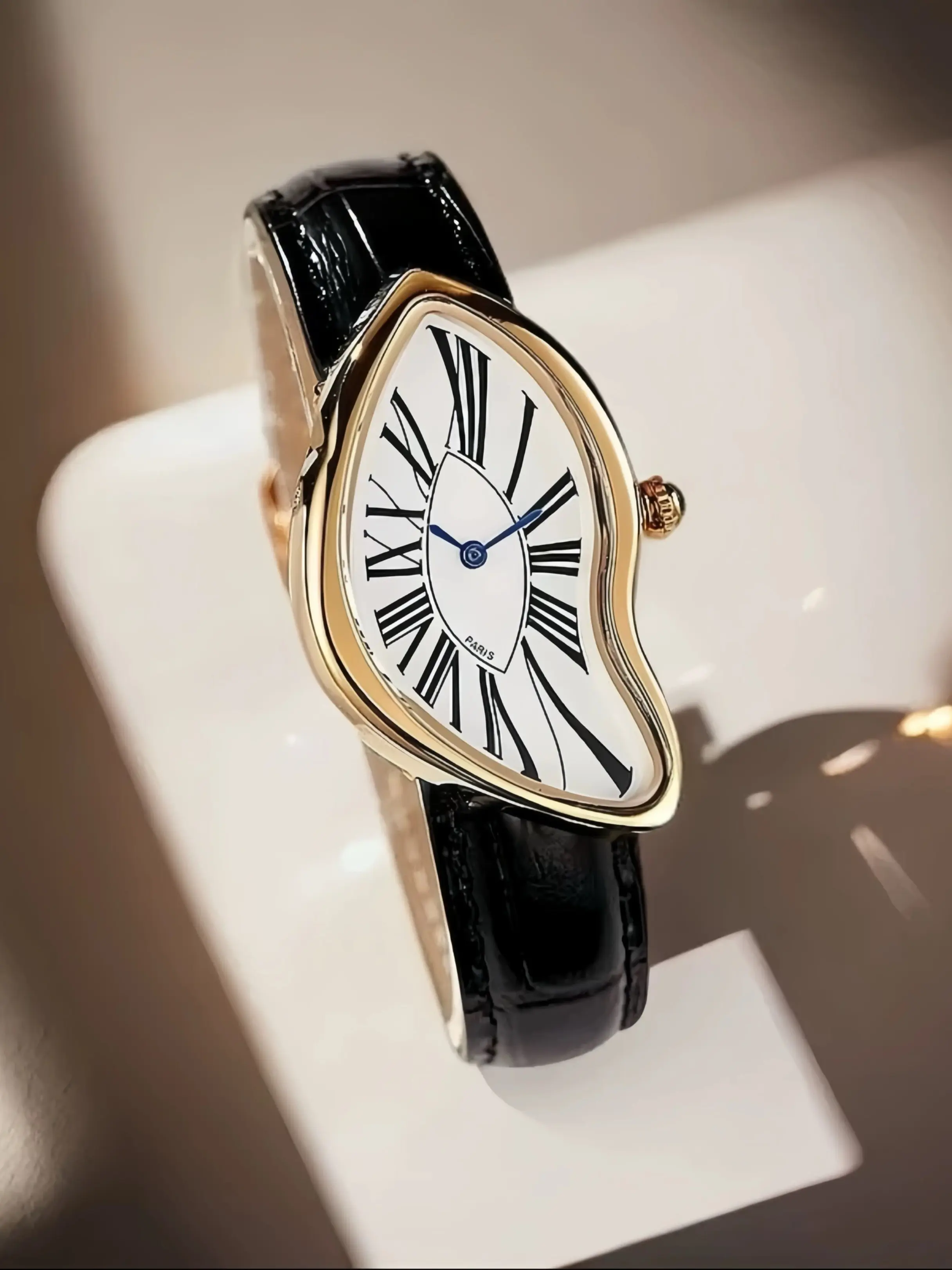 Unique Men's Watch with High-End Feel, Creative Melting Design, Y2K Vintage Style, Retro Unisex Quartz Watch, Quartz Analog Timepiece, Casual Alloy Case, Casual Analog Watch, Fashionable Wristwatch, Trendy Wristwatch
