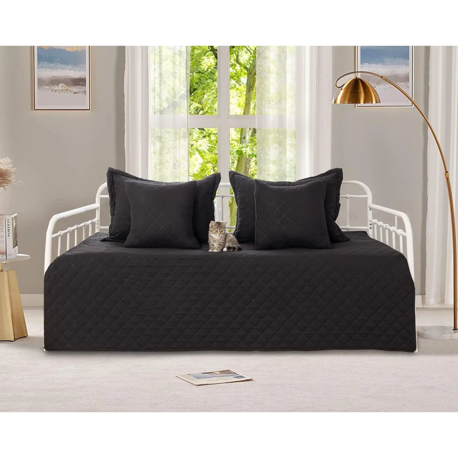 5-Piece Cozy Daybed Bedding Set - Twin Size Double Sided Quilted Comforter & Bedspread, Geometric Print 39"x75" with 4 Pillow Shams