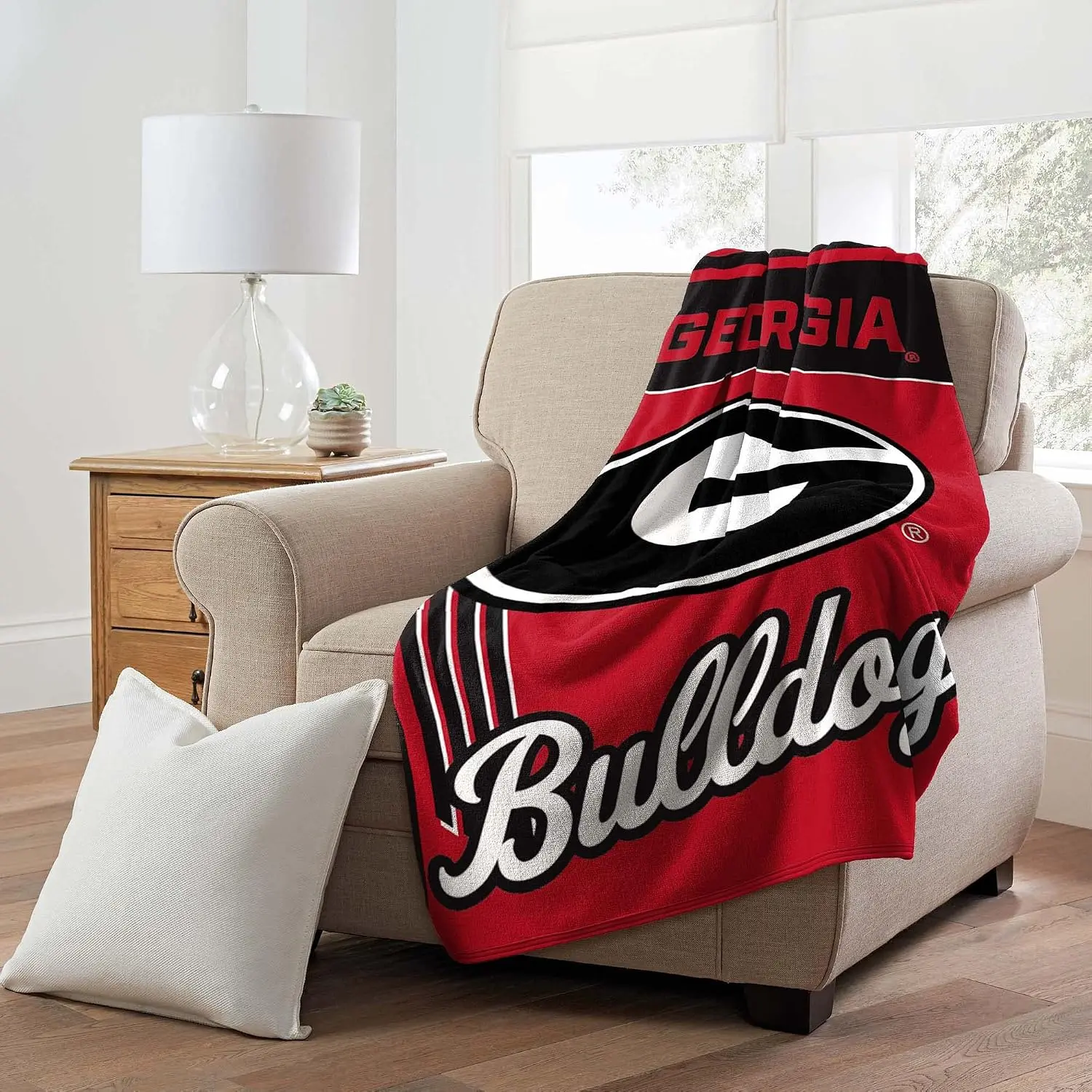 Northwest Georgia Bulldogs Microfiber Flannel Blend Throw Blanket - Digital Print, Soft, Warm, Portable Lightweight, Multi-Size, Indoor Use, Ideal Birthday Holiday Gift for Family
