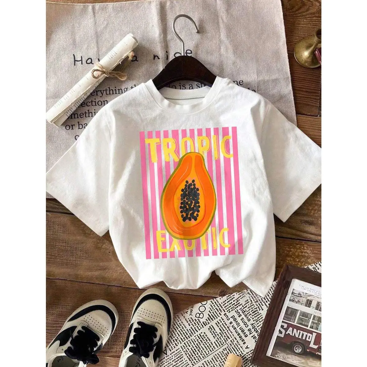 Women's Striped Tropic Exotic Papaya Fruit Print Round Neck Short Sleeve Casual T-Shirt