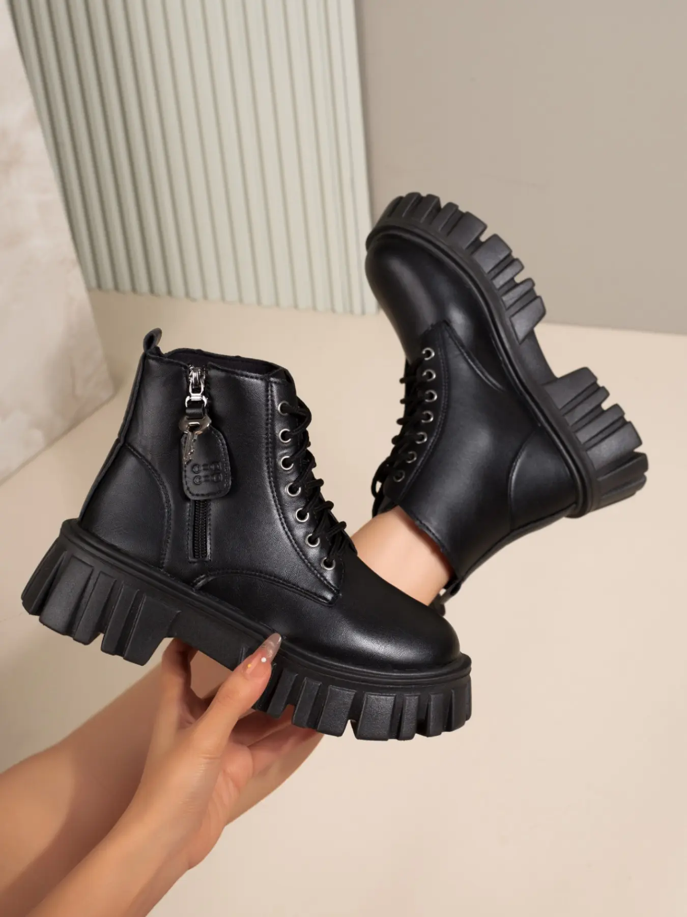 Smooth PU Plain Motorcycle Short Boots, Adjustable Laces, Round Toe, Comfortable Fit, Sweet Cool Commute Streetwear, Pu Leather Boots
