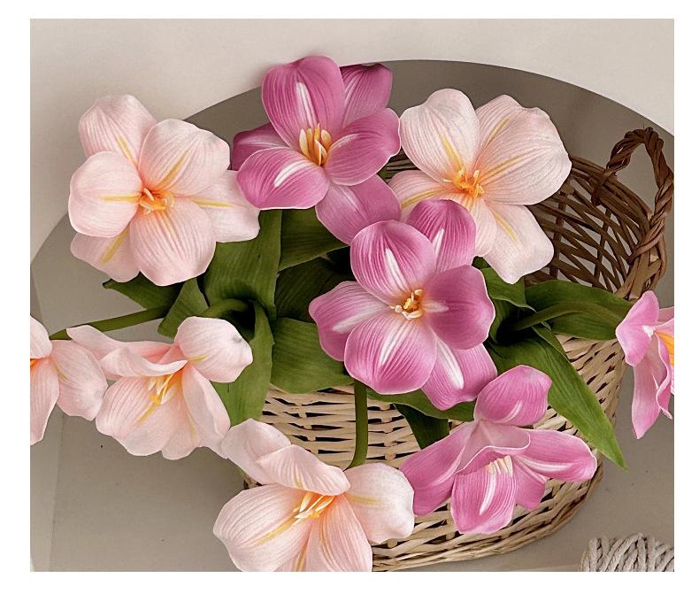 High-Quality PU Feel Brownie Tulip Artificial Flower Living Room Home Decoration Wedding Hall Floral Photography Prop