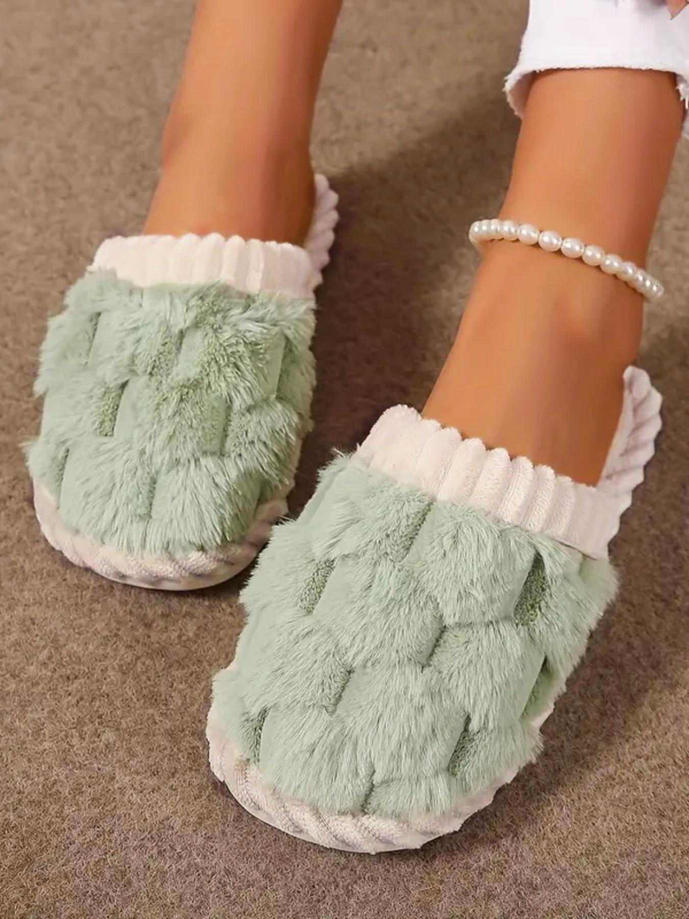 Women's & Men's Checkered Faux Fur Plush Slippers, Fuzzy House Slippers, Soft Cushioned Slippers, Cozy Soft Furry Indoor Shoes, Thick Warm Fleece Lining, Non-slip Durable Sole, Lightweight Quiet House Shoes, Indoor Home Slippers