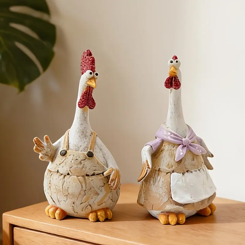 Charming American Country Style Resin Chicken Ornament, Decorative Home Ornament, Decor Figurine Ornaments, Perfect for Desk, Bookshelf, Window Sill Decor, Ideal Gift for Animal Lovers