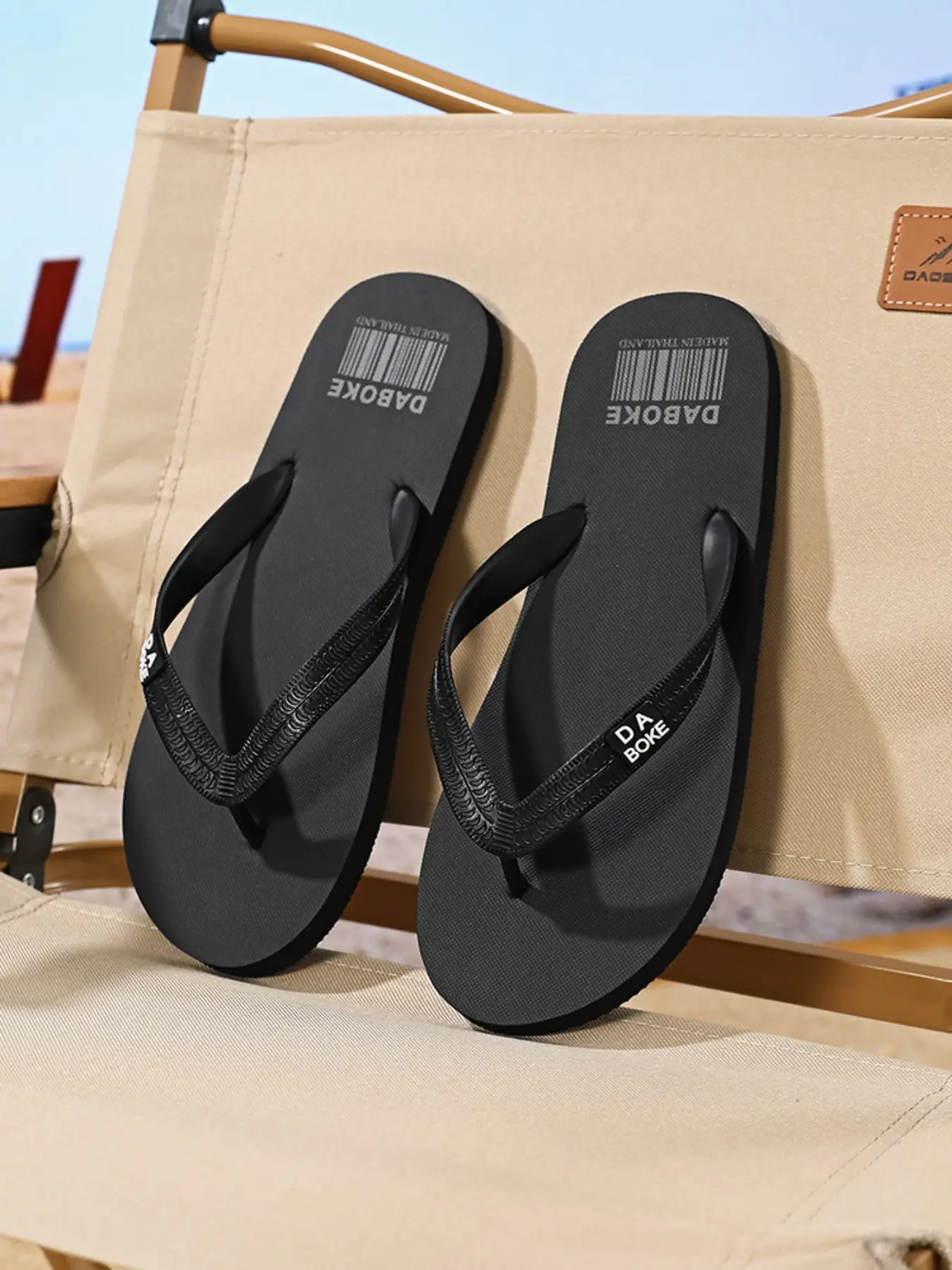 Men's Summer Vibrant Color Sandals, Soft Sole Comfortable, Waterproof Quick-Dry, Beach Bath Daily Wear, Versatile Durable Crocs