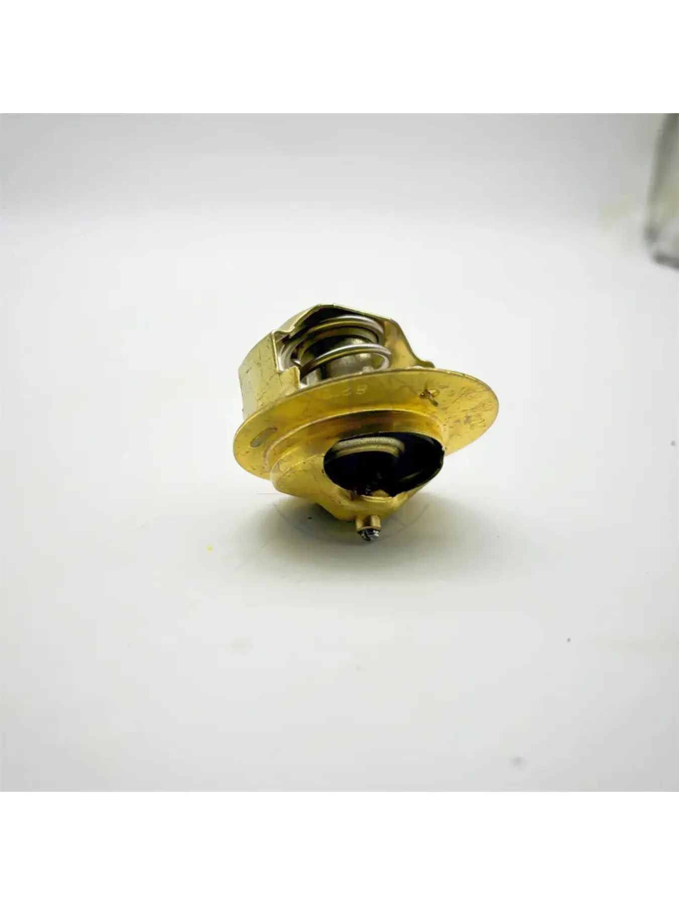 195-8473 1958473 Excavator E304 E304CR E305 E305CR Mitsubishi K4N S4L2 Diesel Engine Thermostat Thermostat