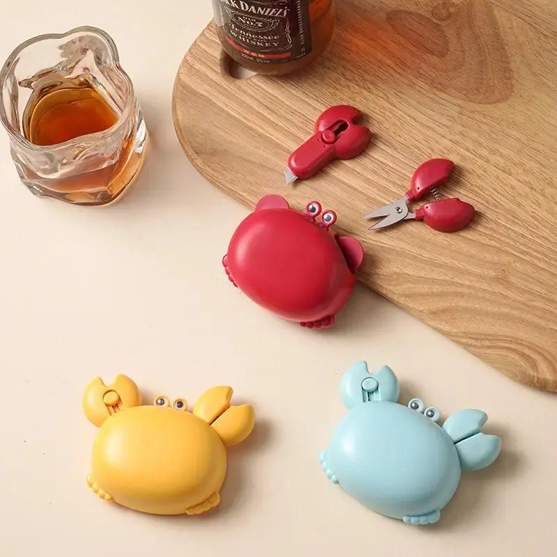 Novelty Crab Design Bottle Opener - Portable 3-in-1 Tool with Magnetic Back, Lid Lifter, and Mini Cutter for Bar Use, Handy, Crab-Shaped Design, Drink Accessories, Can Opener, Beer Opener