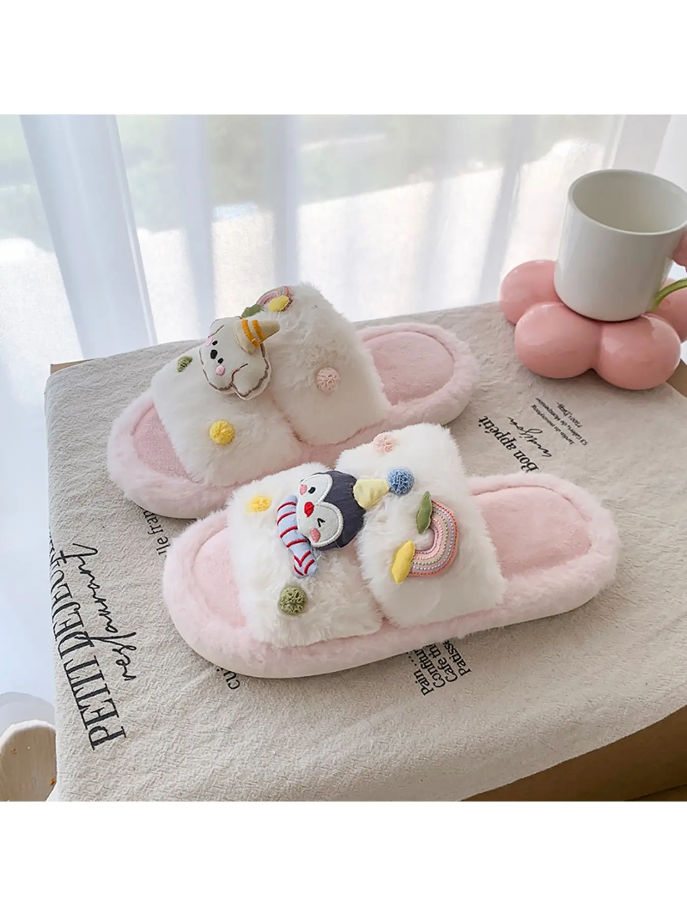 New Women's Shoes Cute Cartoon Doll Plush Open Toed Slippers, Penguin Puppy Design Soft Bottom Comfortable Home One Word Slipper, Spring and Autumn Warm Sandals