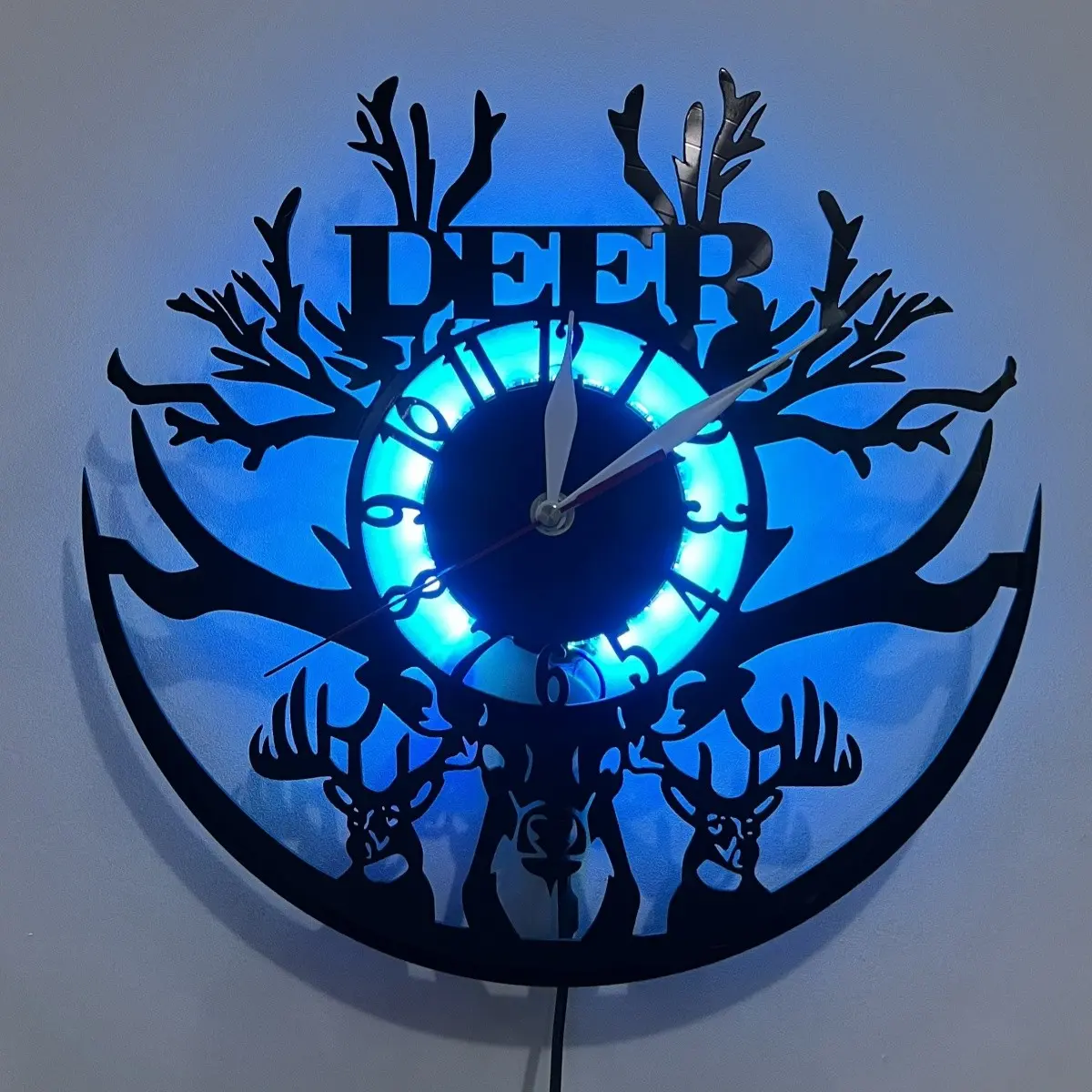 Vinyl art wall clock, featuring a deer theme design. Suitable for home decoration, office decoration, hotel decoration, Valentine's Day, Christmas, birthday gifts, Halloween decoration, tabletop ornaments, sleep night light, art collection.