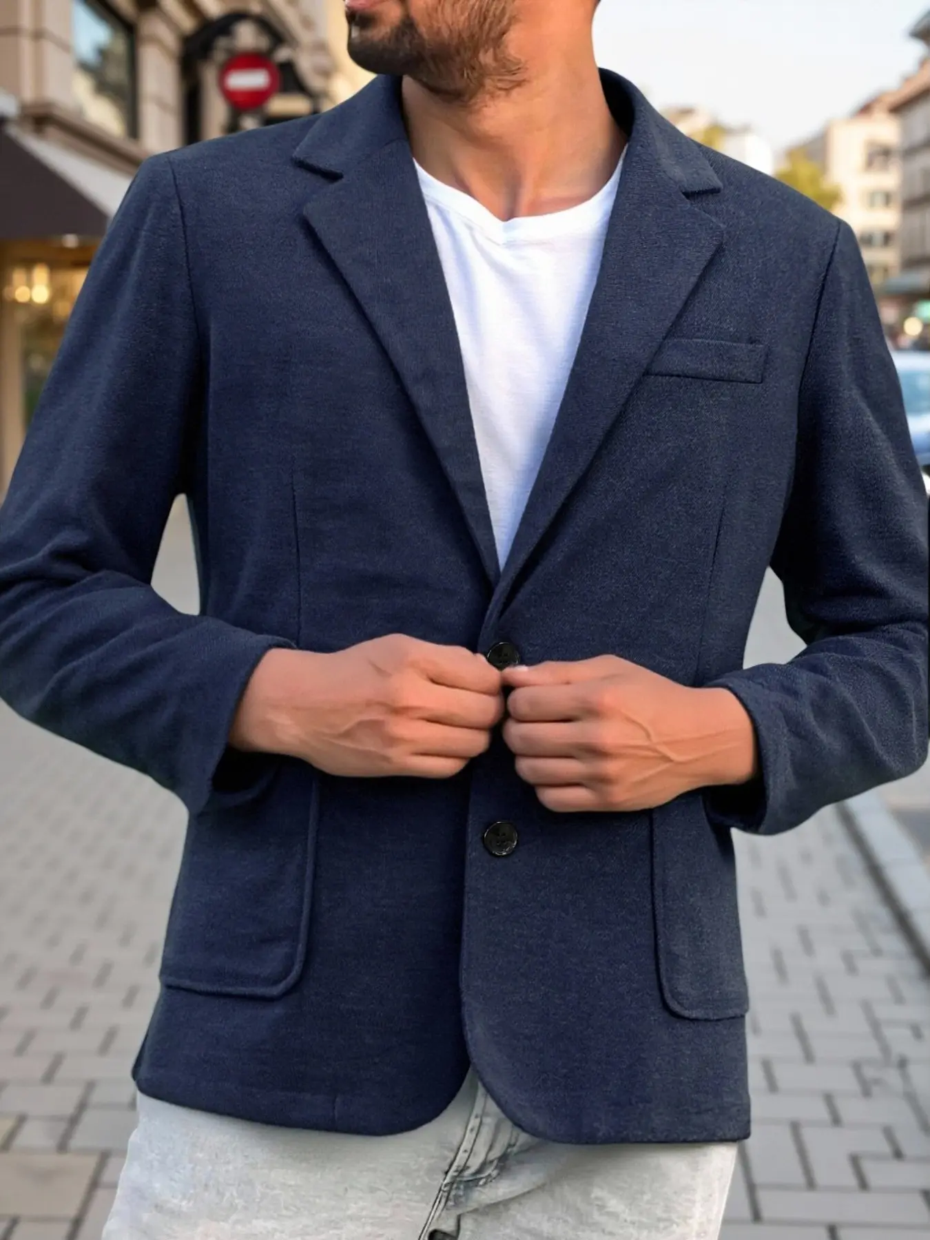 Men's Solid Color Single-Breasted Two-Button Notched Lapel Classic Blazer with Patch Pockets Long Sleeve Regular Shoulder Workwear
