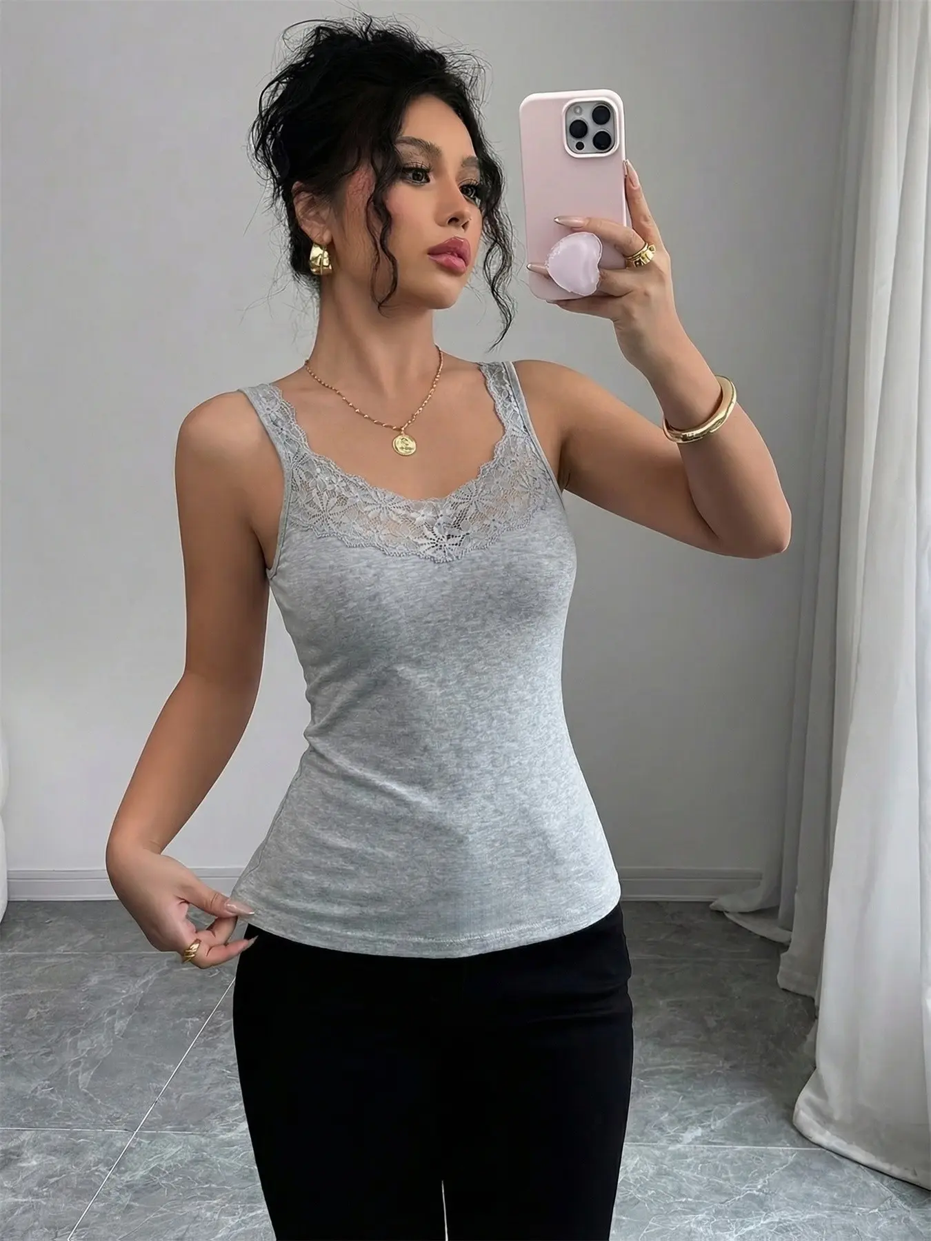 1/2/3/4/5/7 PCS Lace Trim V-Neck Tank Top, Camisole Tank Tops, Fitted Slimming Innerwear, Versatile All-Seasons Solid Pattern, Elegant Clothing for Women