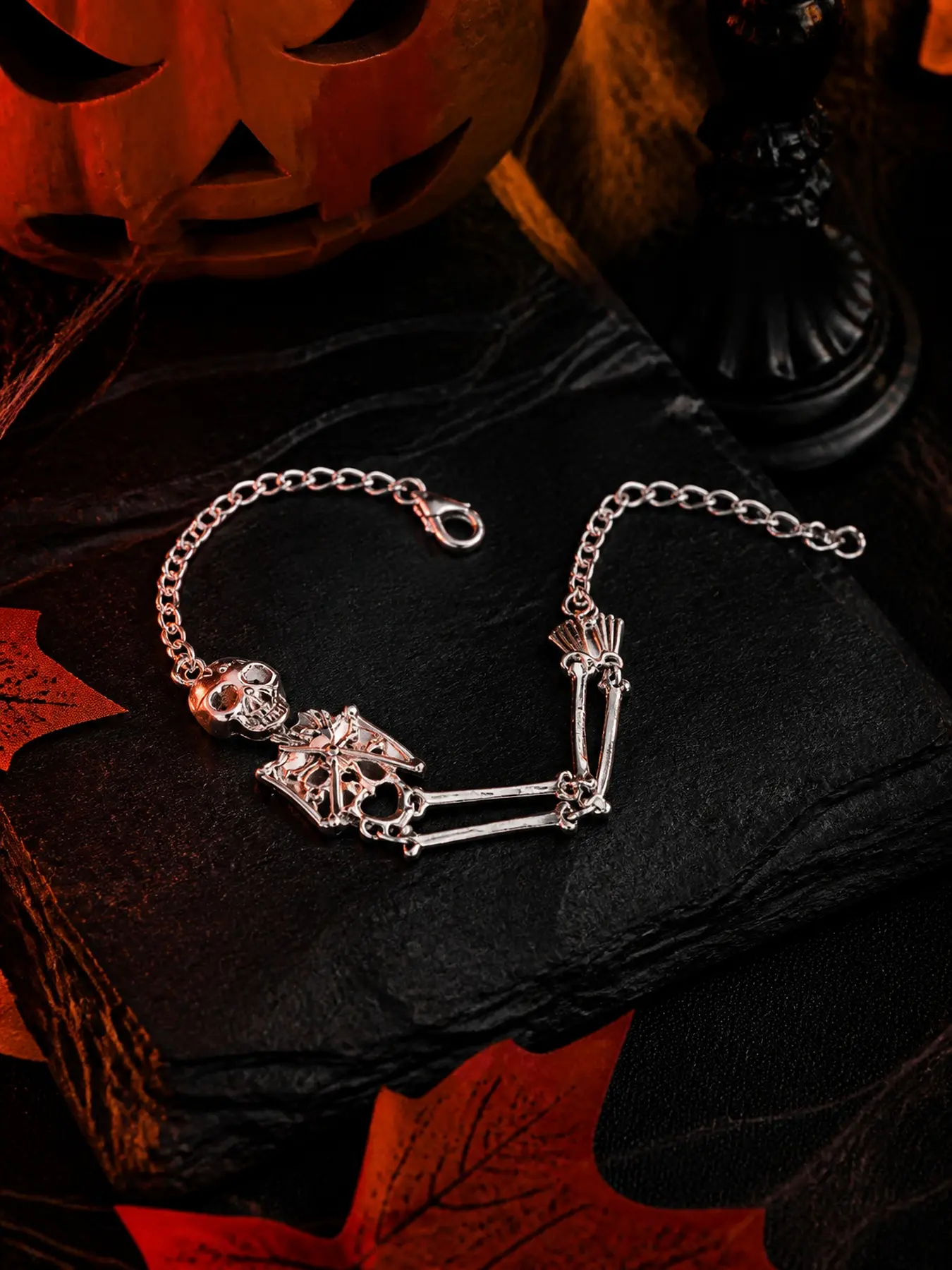Gothic Skeleton Bracelet, Halloween Skull Bone Chain Jewelry, Dark Alternative Style Bracelet for Women Men, Spooky Fashion Accessory
