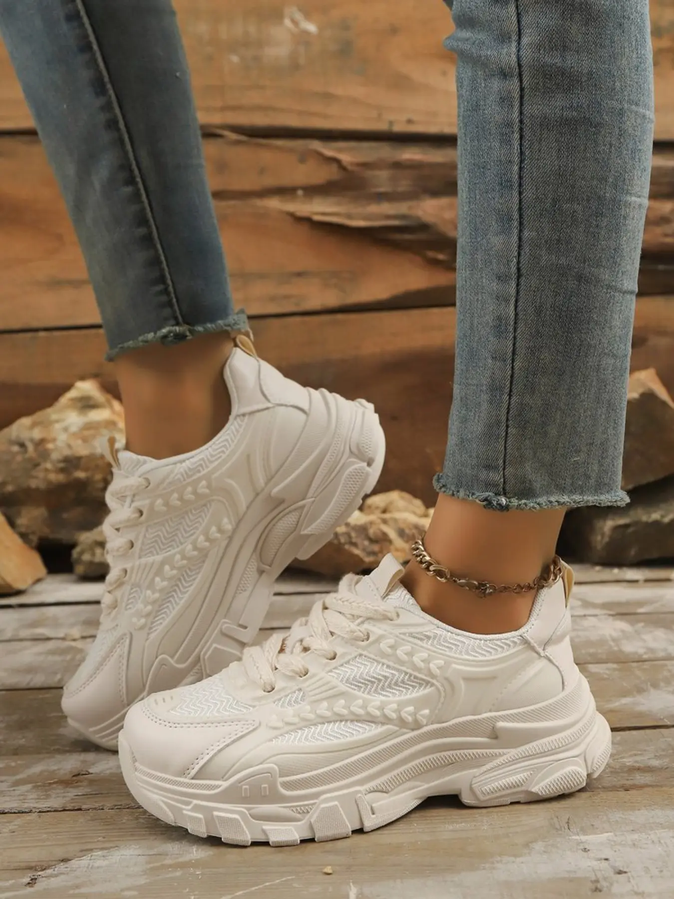 Return-To-School Sneakers for Women, Round Toe Lace-Up Thick Sole, Casual Daily Commute Shoes, All Seasons