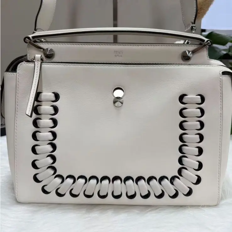 Pre-owned FENDI/Crossbody Bag/SSB1808018